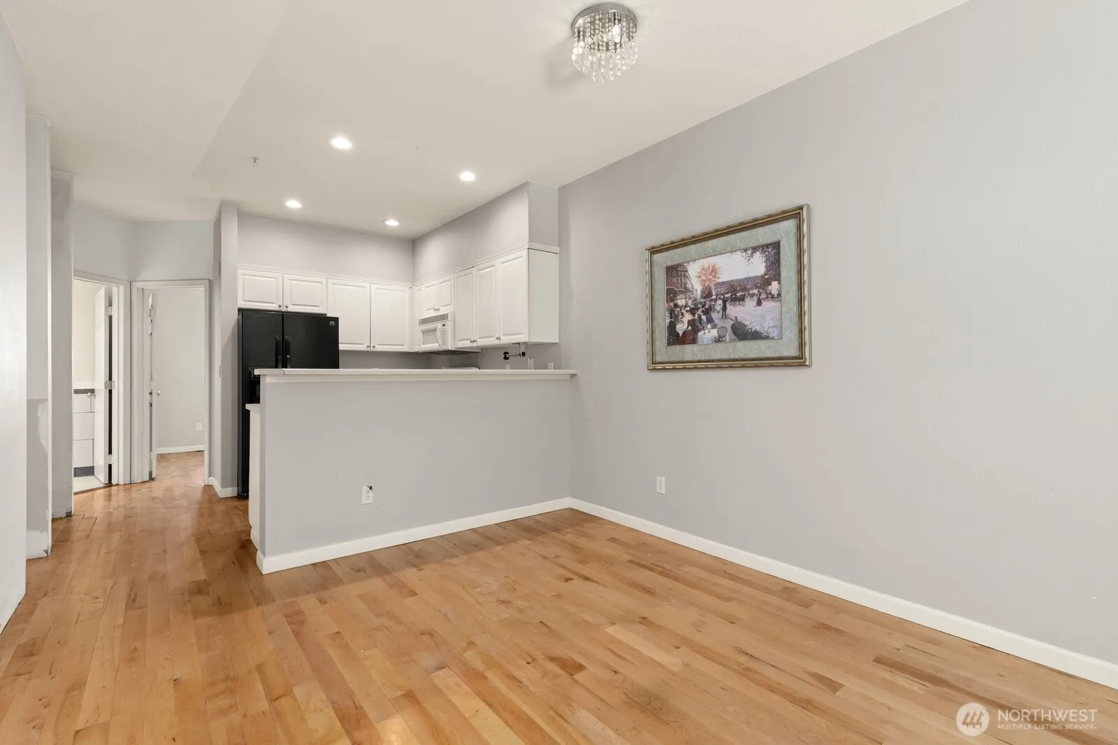 Property photo for 1800 Ne 40 Street #b-4, Renton photo 5
