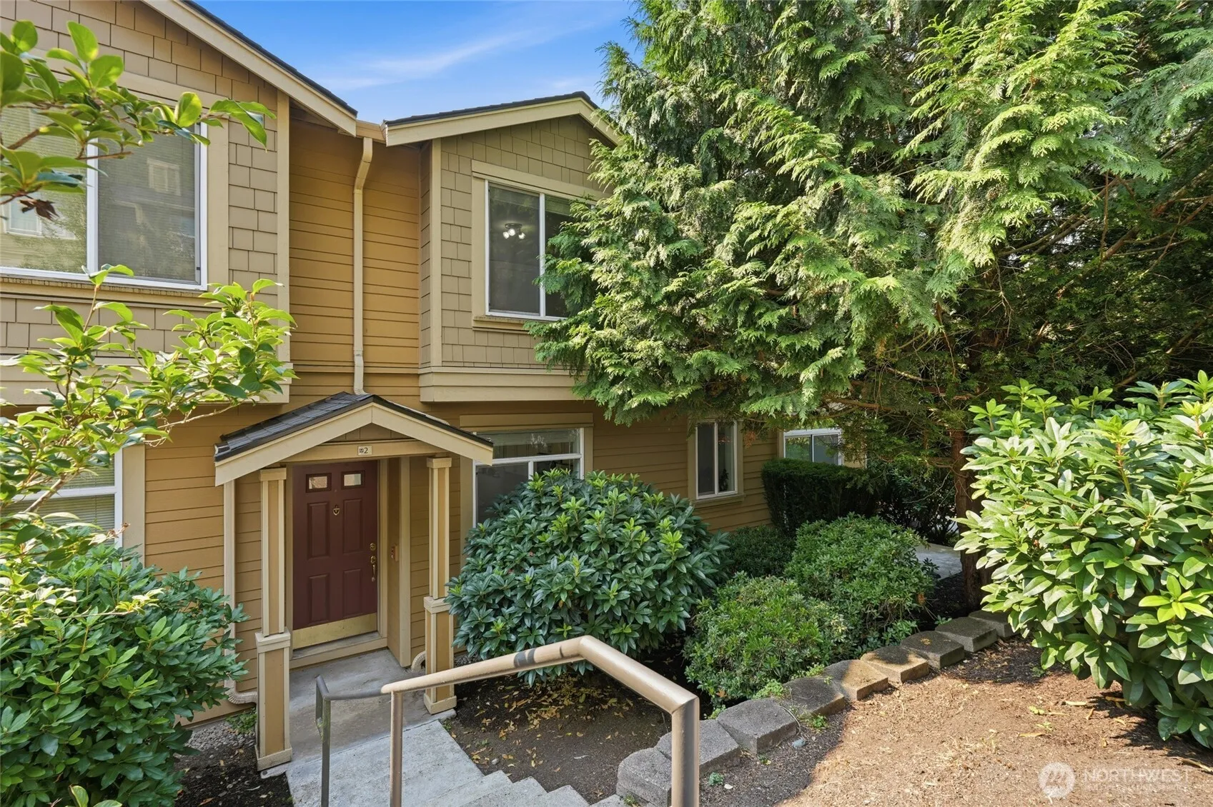 Property photo for 23300 Se Black Nugget Road #m2, Issaquah photo 2