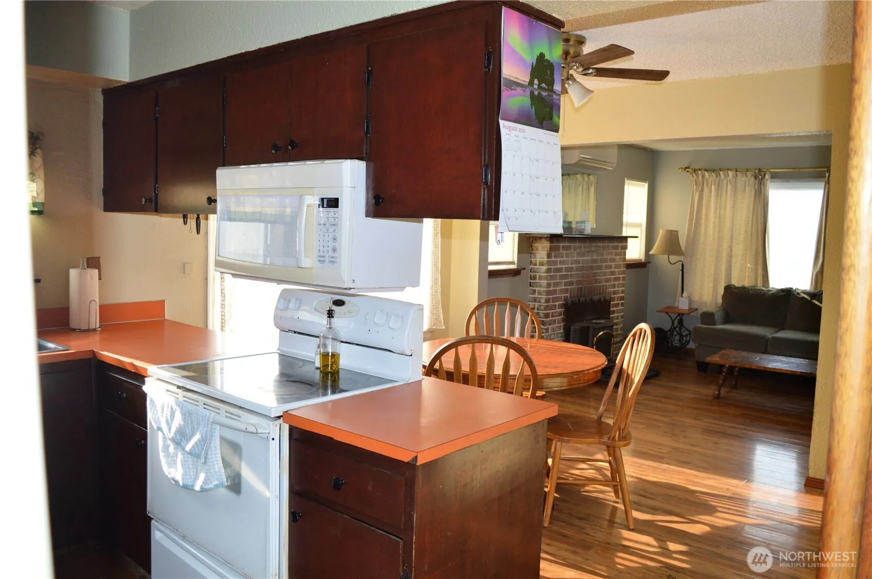 Property photo for 1016 S 72nd, Tacoma photo 3