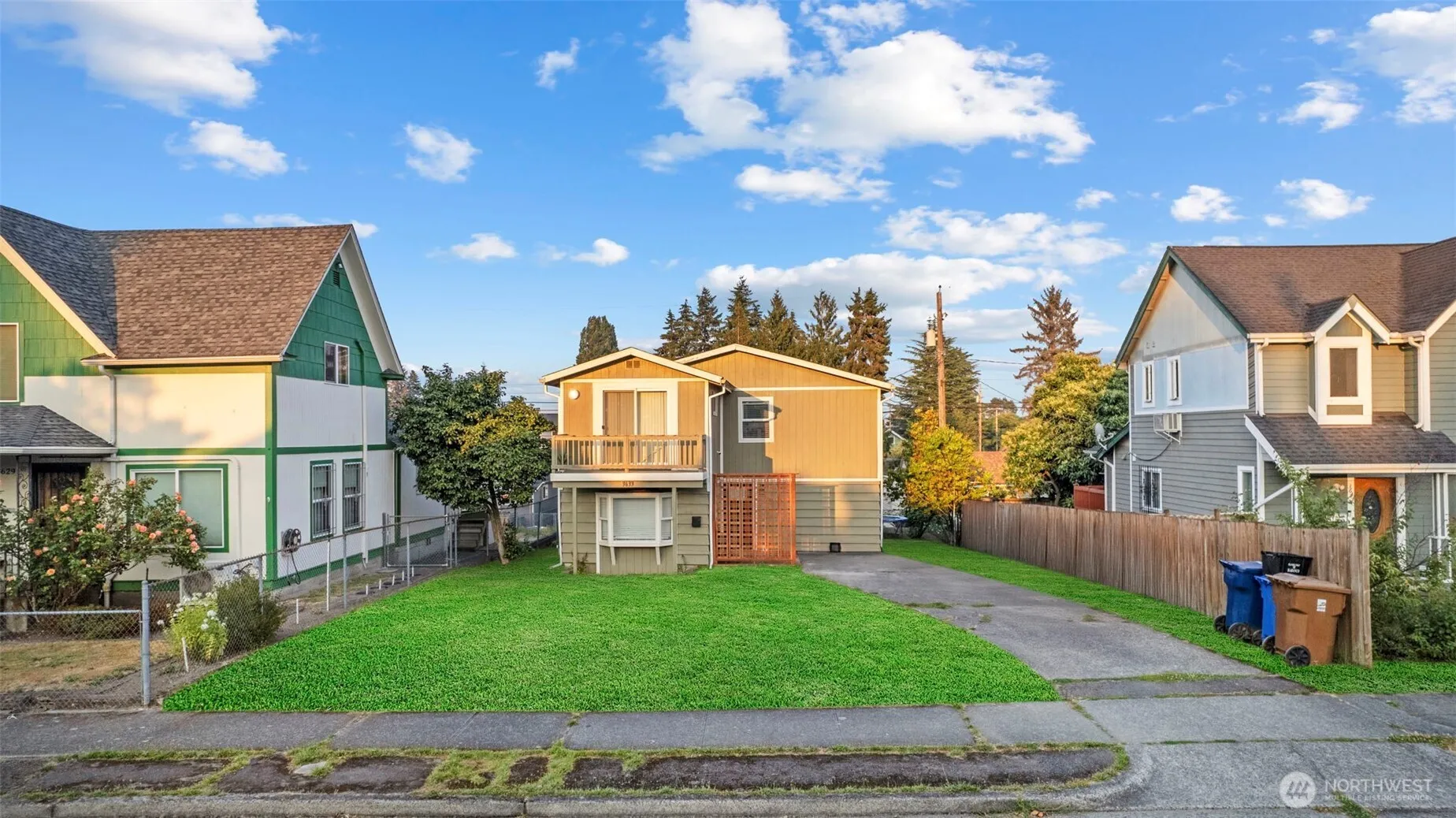 Property photo for 3633 E J Street, Tacoma photo 2