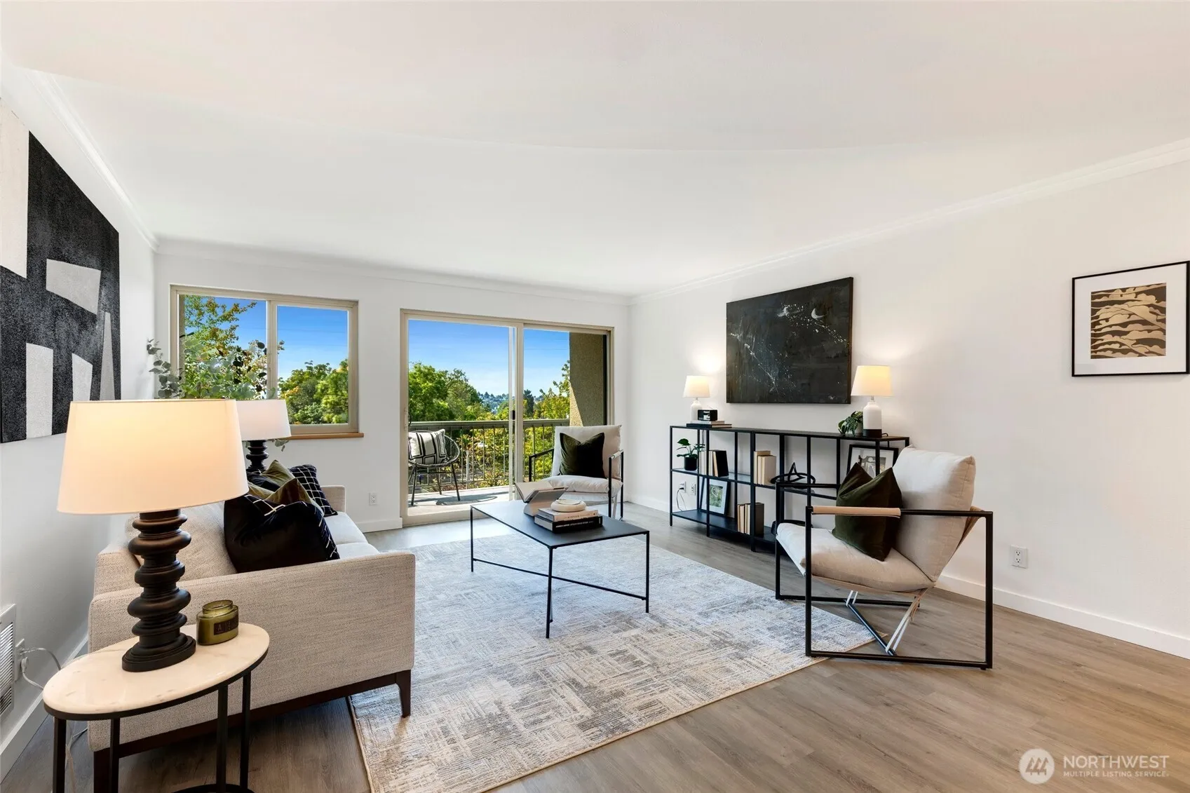 Property photo for 732 11th Avenue E #305, Seattle photo 3