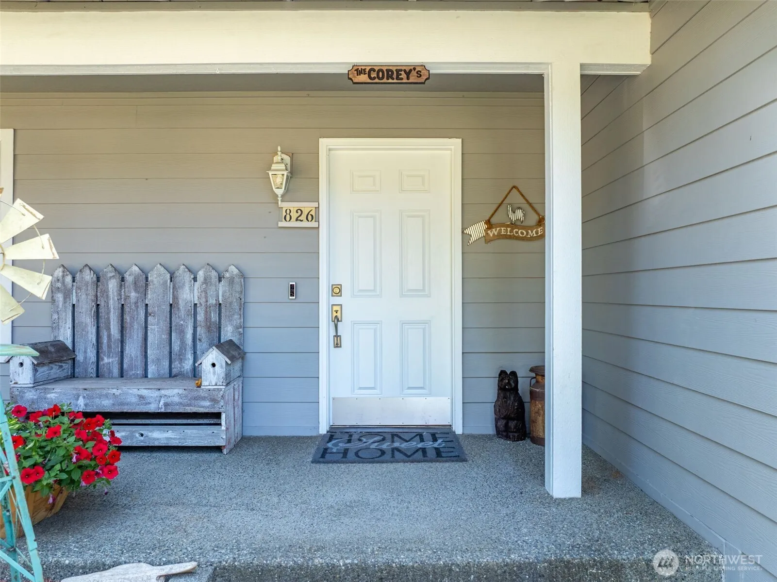 Property photo for 826 126th Street Ct E, Tacoma photo 4