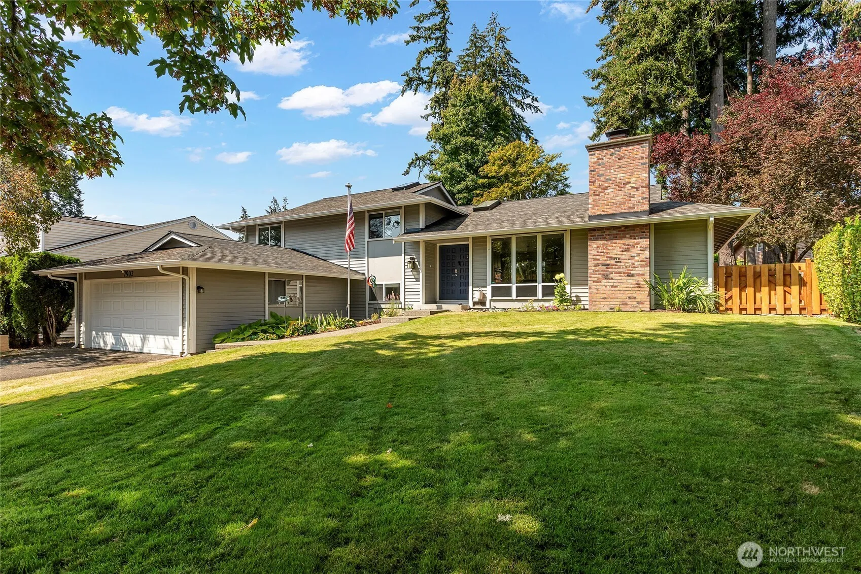Property photo for 7902 89th Avenue Sw, Lakewood