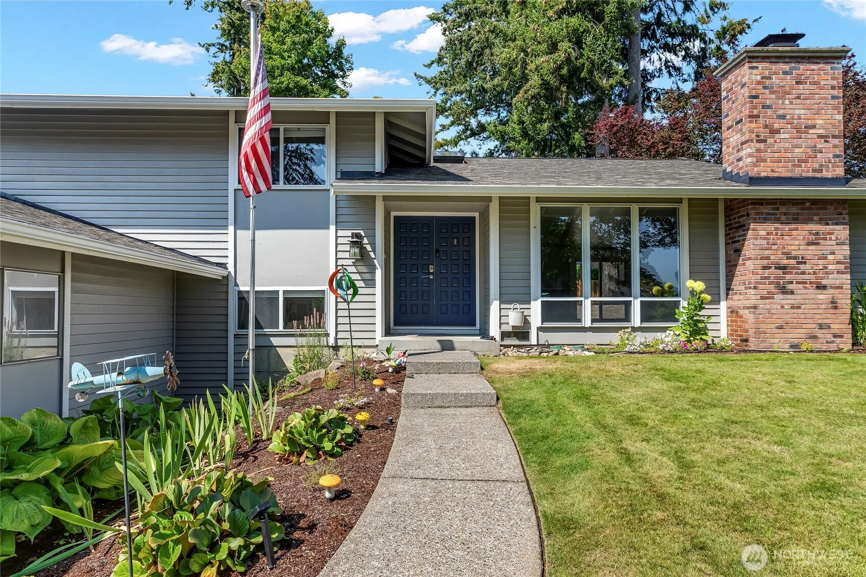 Property photo for 7902 89th Avenue Sw, Lakewood photo 2