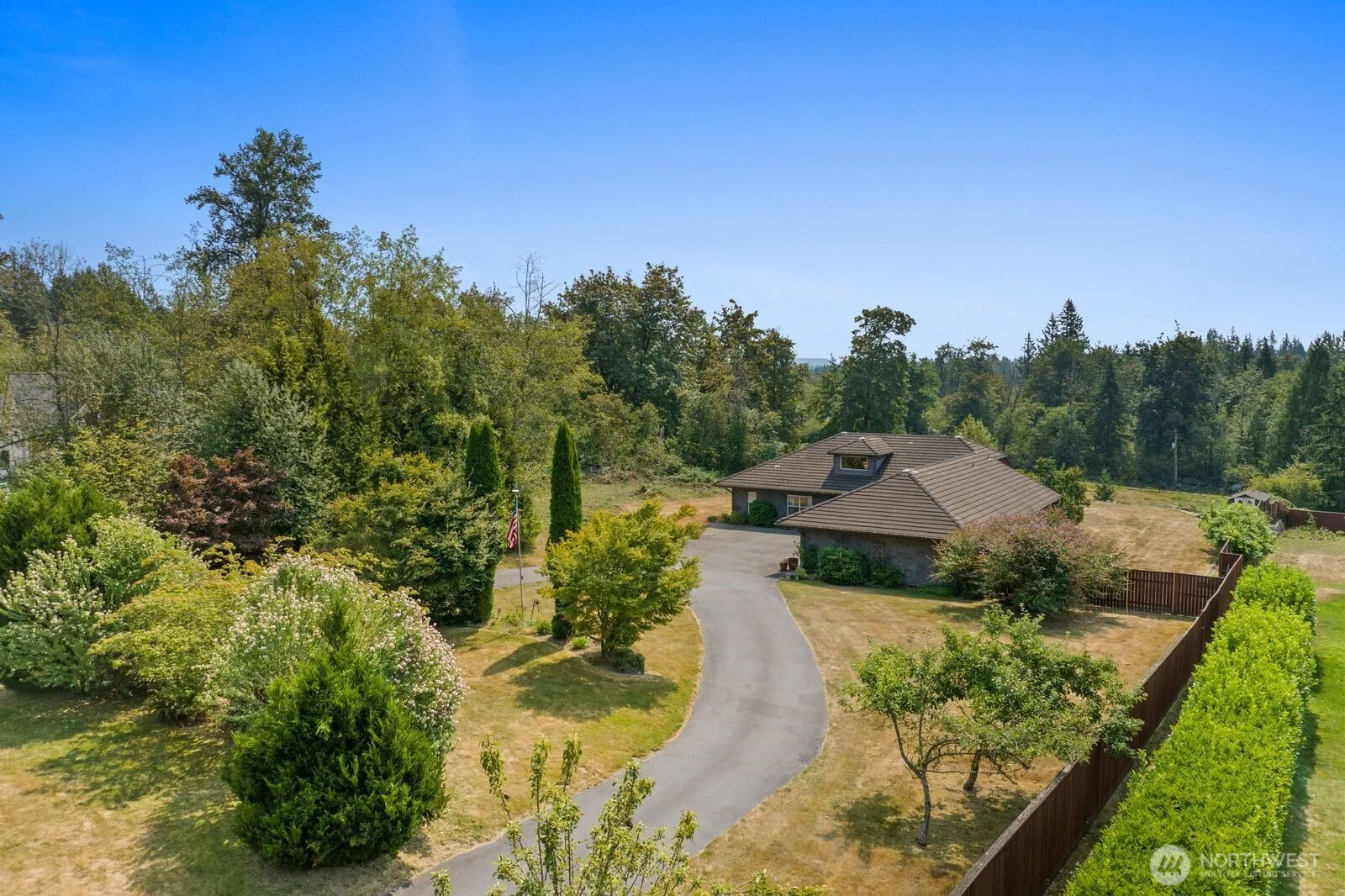 Property photo for 20919 Se 202nd Street, Renton photo 2