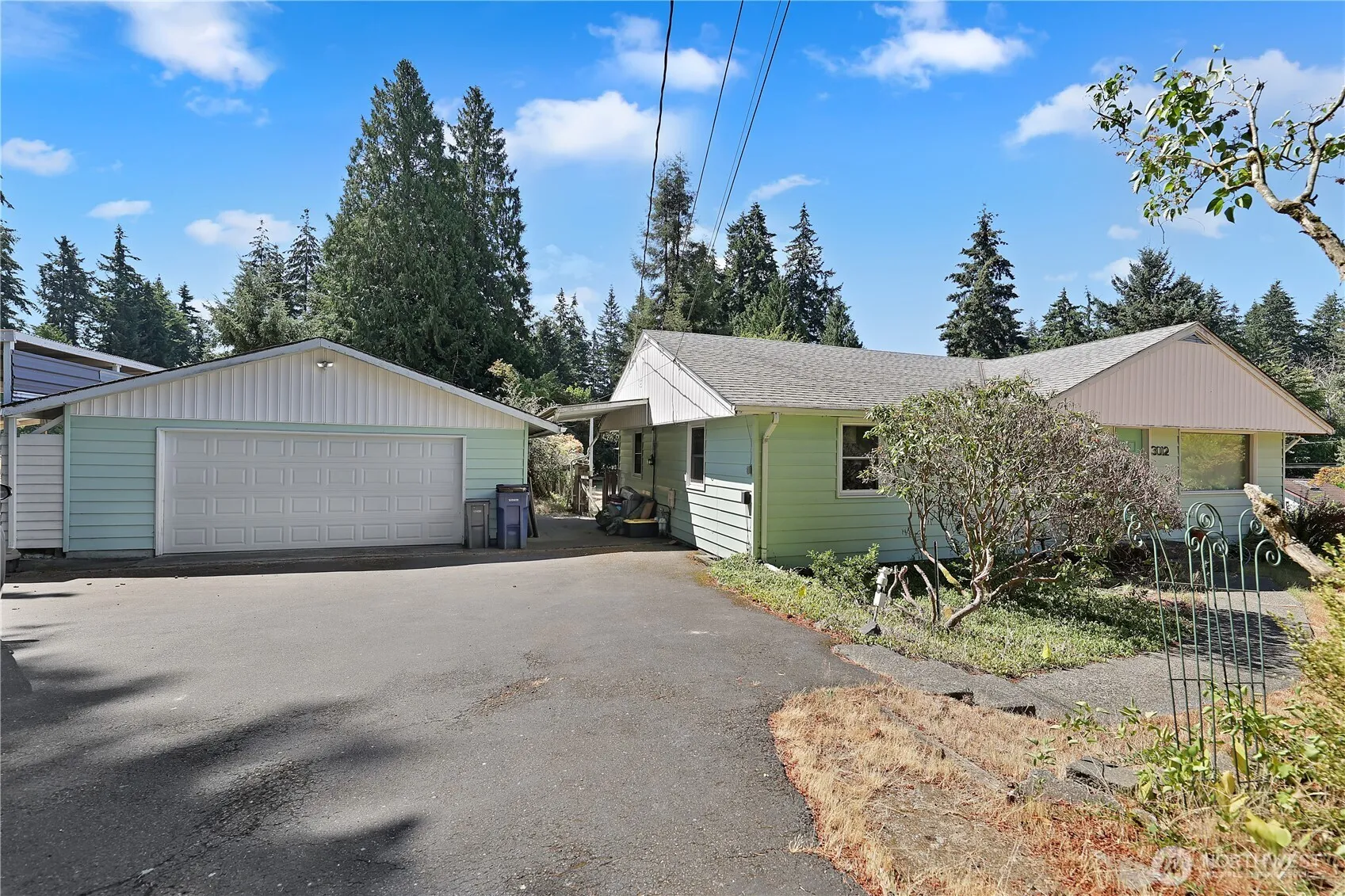 Property photo for 3012 116th Street Se, Everett