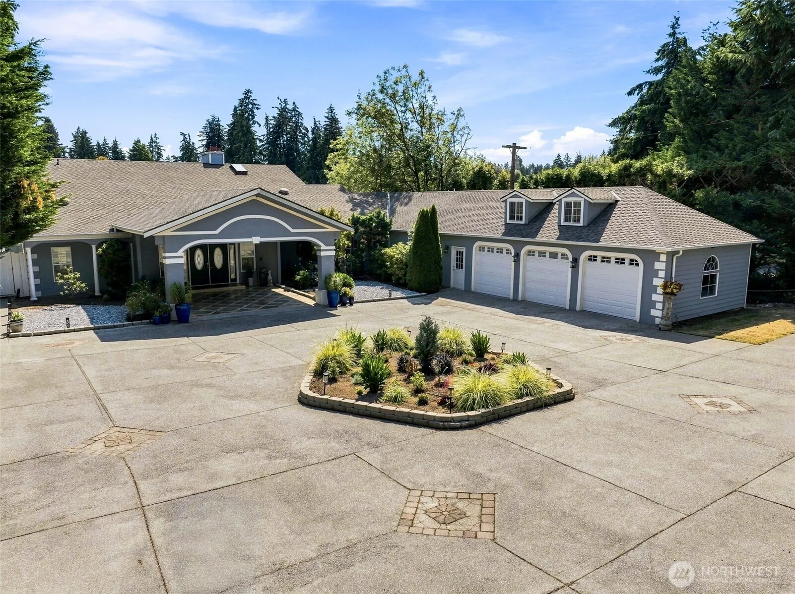 Property photo for 27265 33rd Place S, Kent photo 3