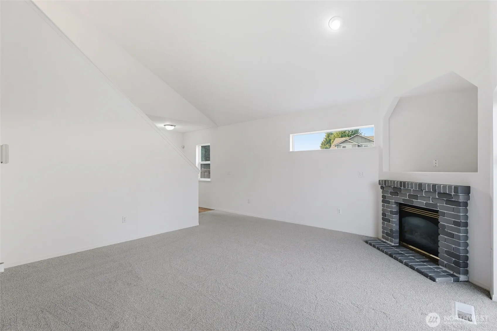 Property photo for 19407 12th Avenue Ct E, Spanaway photo 5