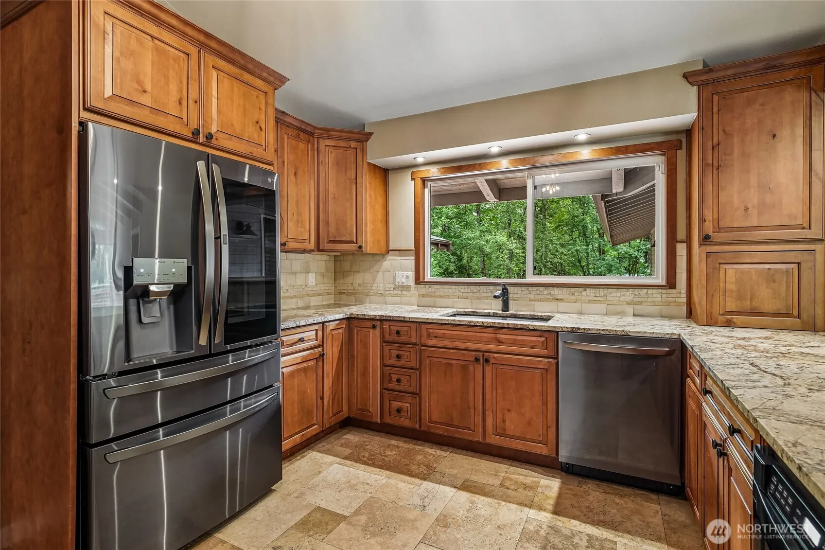 Property photo for 16808 240th Avenue Se, Maple Valley photo 5