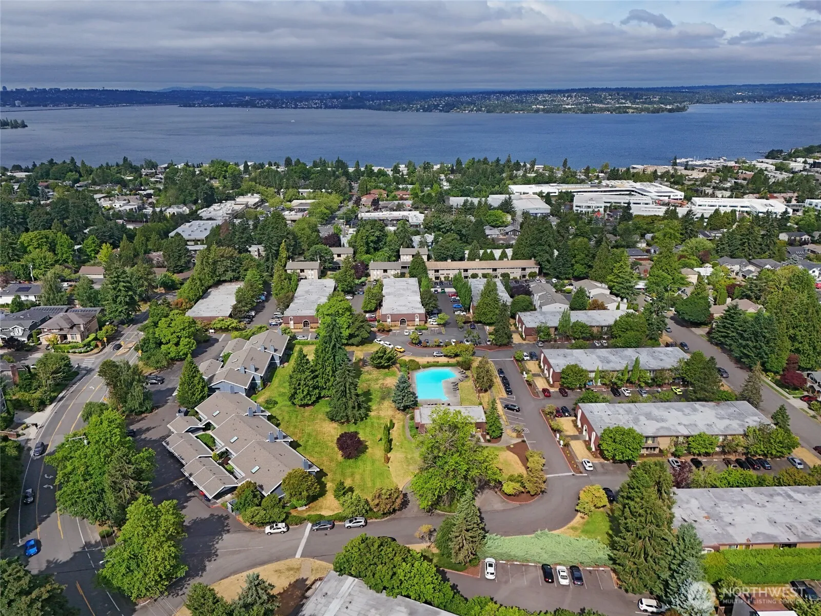 Property photo for 11010 Ne 68th Street #622, Kirkland photo 2
