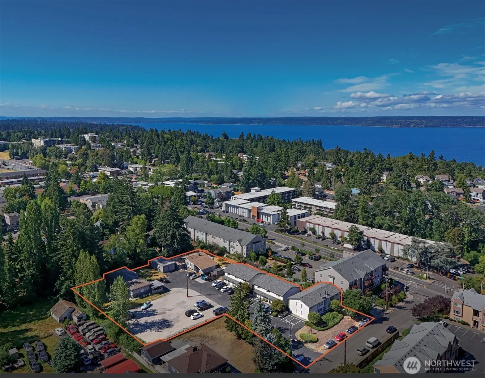 Property photo for 1031 1045 Sw 122nd Street, Seattle