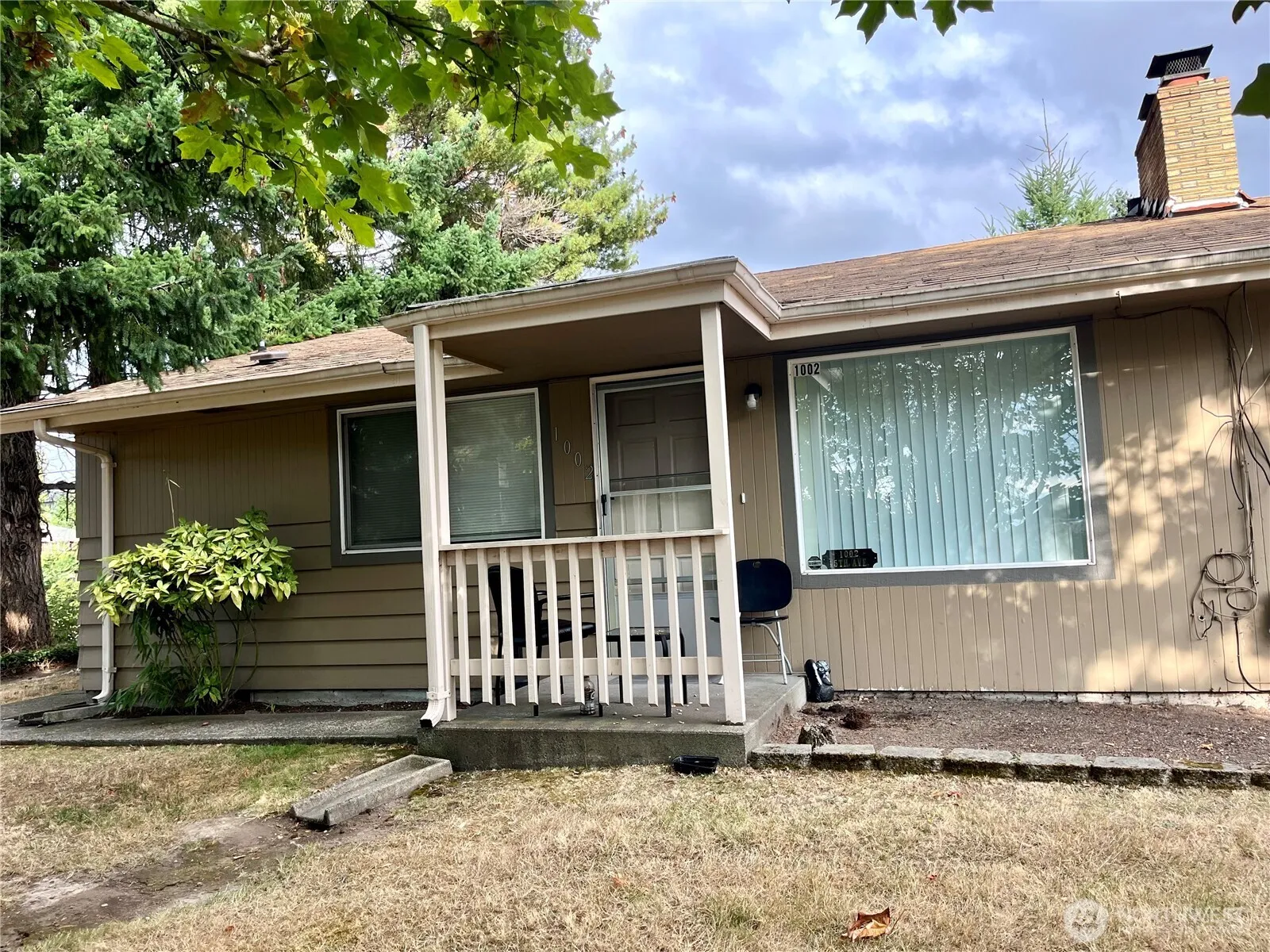 Property photo for 1004 15th Avenue, Milton