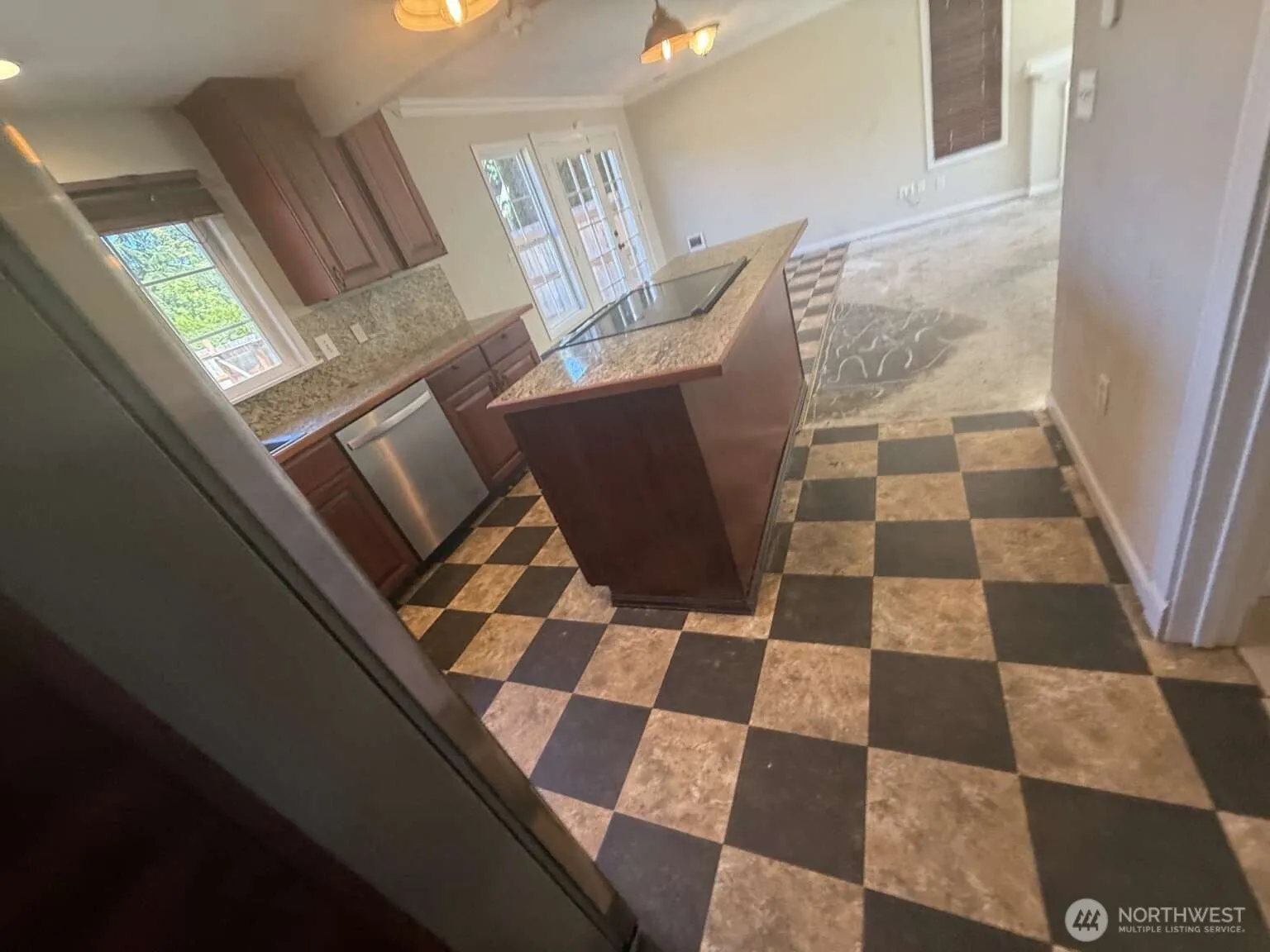 Property photo for 417 161st Street Court E, Tacoma photo 3