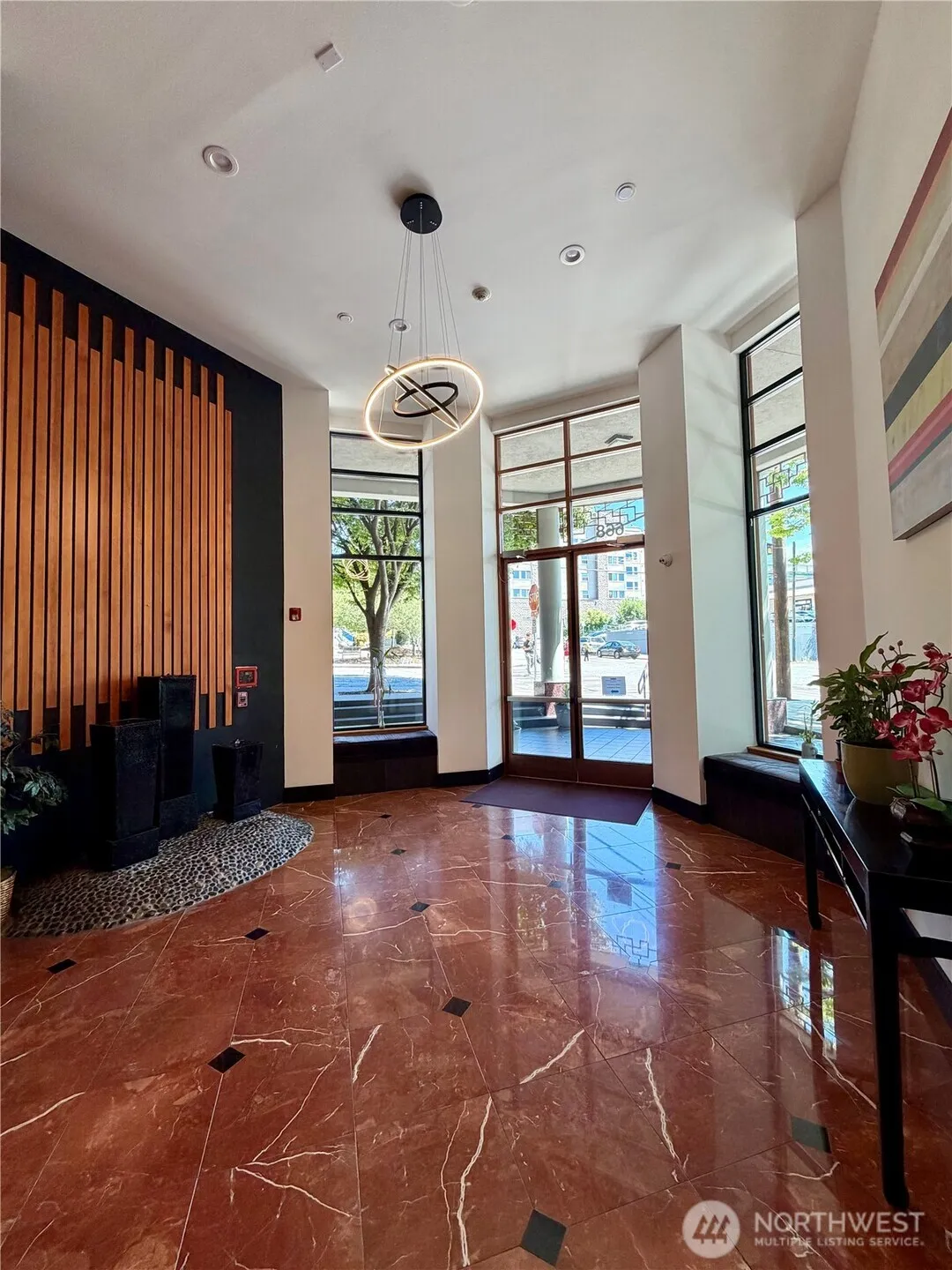 Property photo for 668 S Lane Street #406, Seattle photo 2