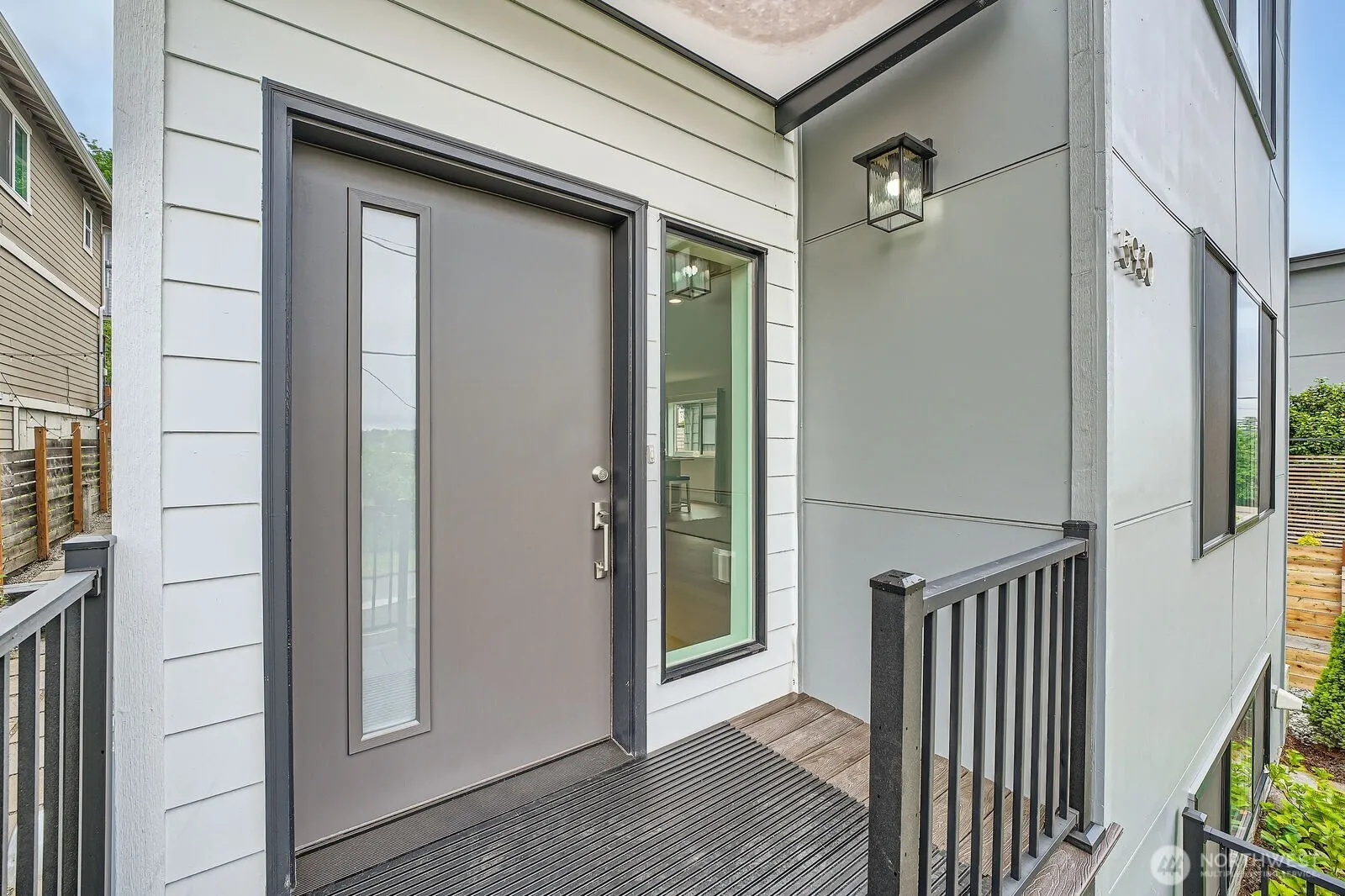 Property photo for 5930 18th Avenue S, Seattle photo 3