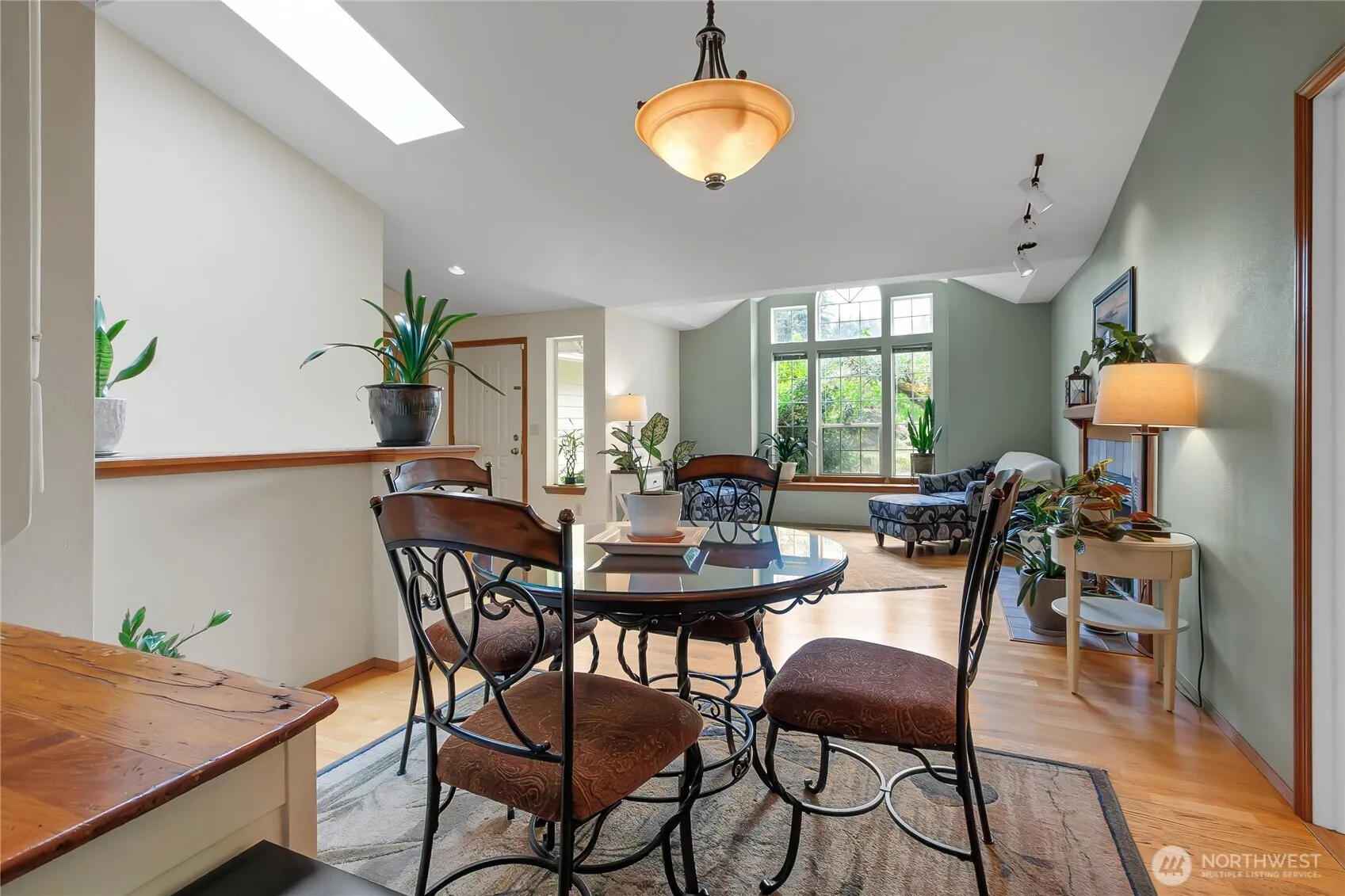 Property photo for 9628 108th Avenue Ct Sw, Lakewood photo 4