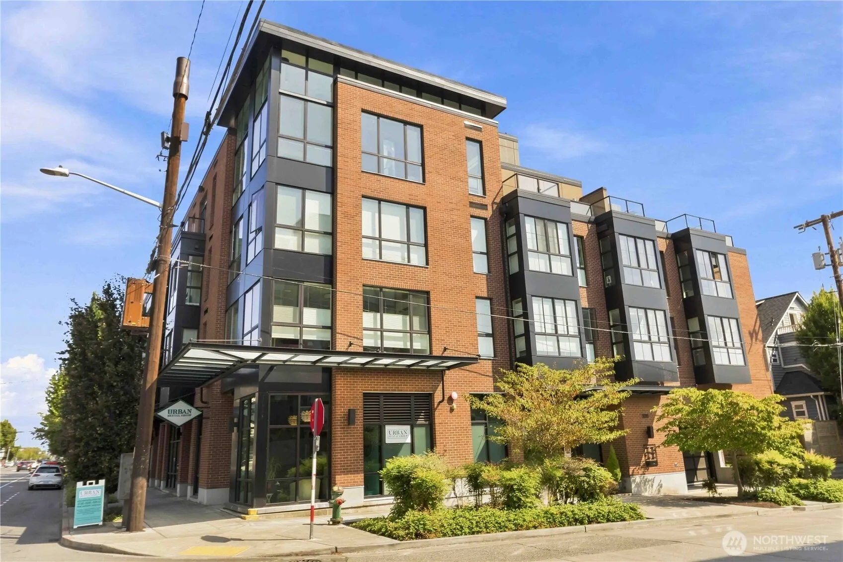 Property photo for 6800 Greenwood Avenue N #303, Seattle