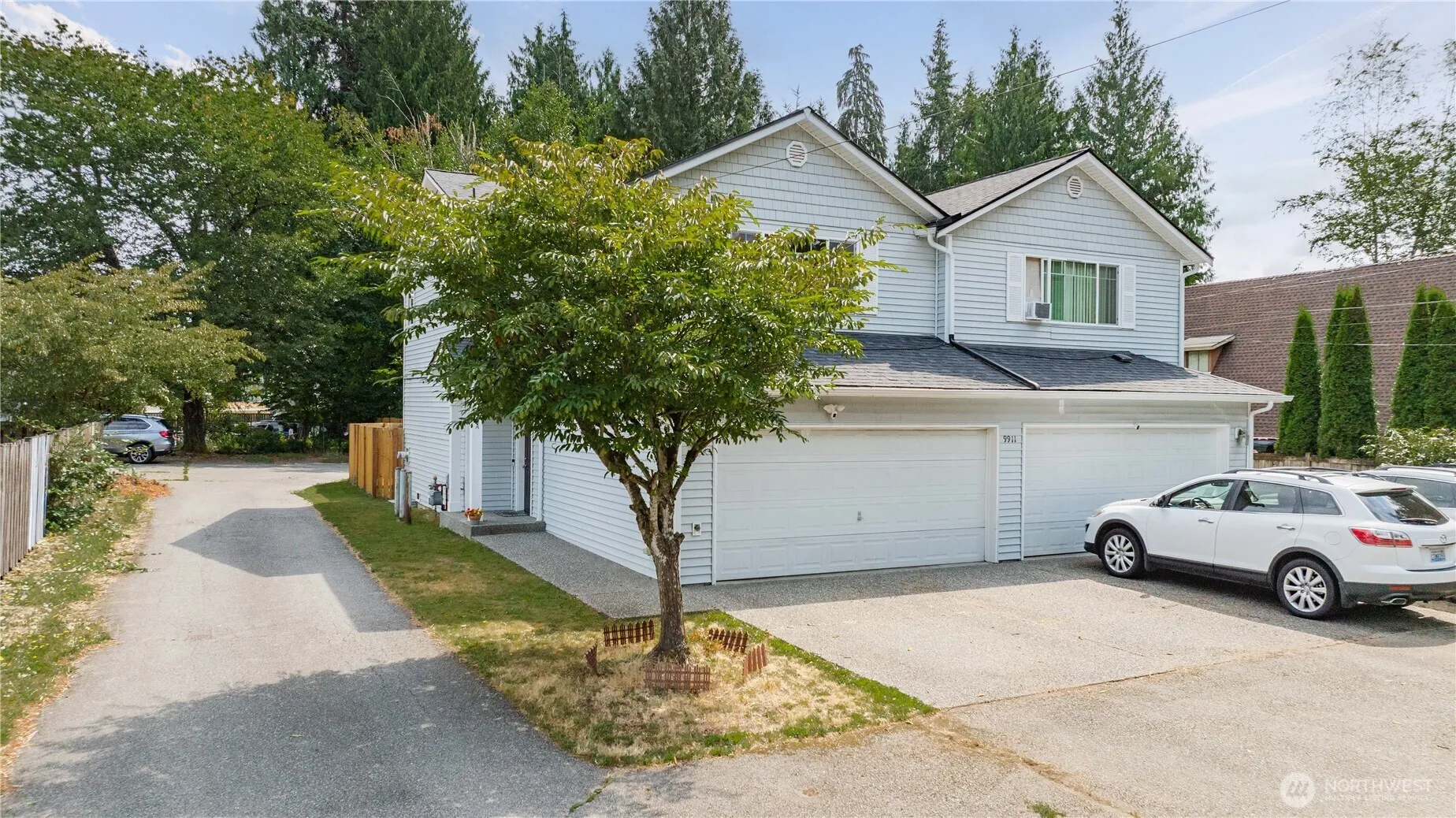 Property photo for 9911 48th Drive Ne #a, Marysville photo 2