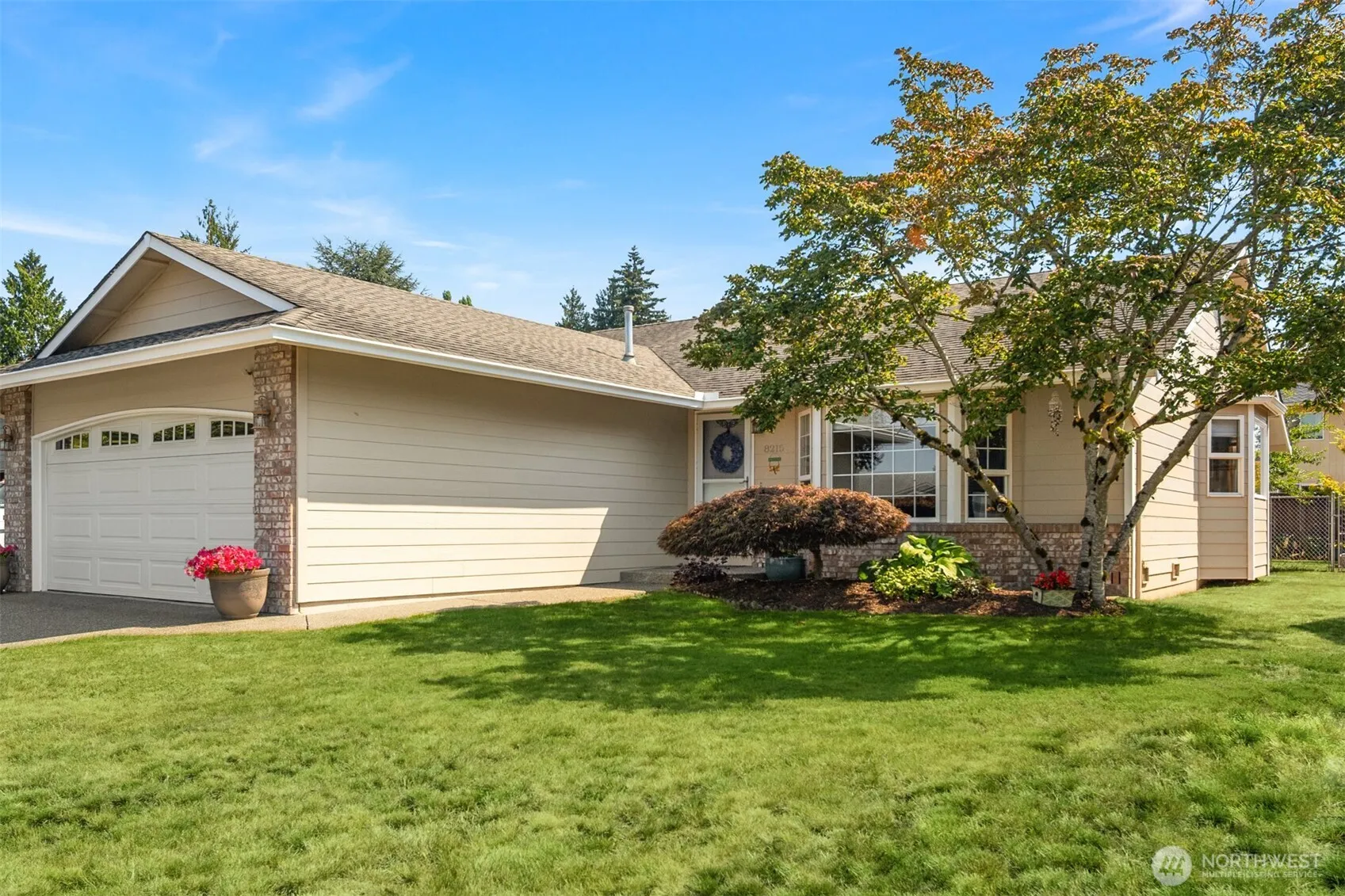 Property photo for 8215 49th Avenue Ne, Marysville
