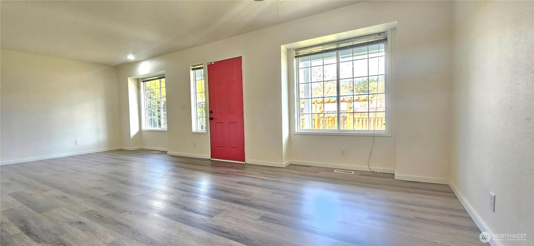 Property photo for 209 Factory Avenue N, Renton photo 4