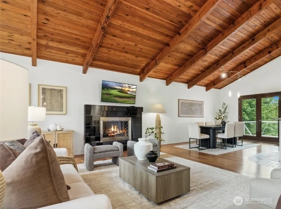 Property photo for 2531 Sahalee Drive W, Sammamish photo 5