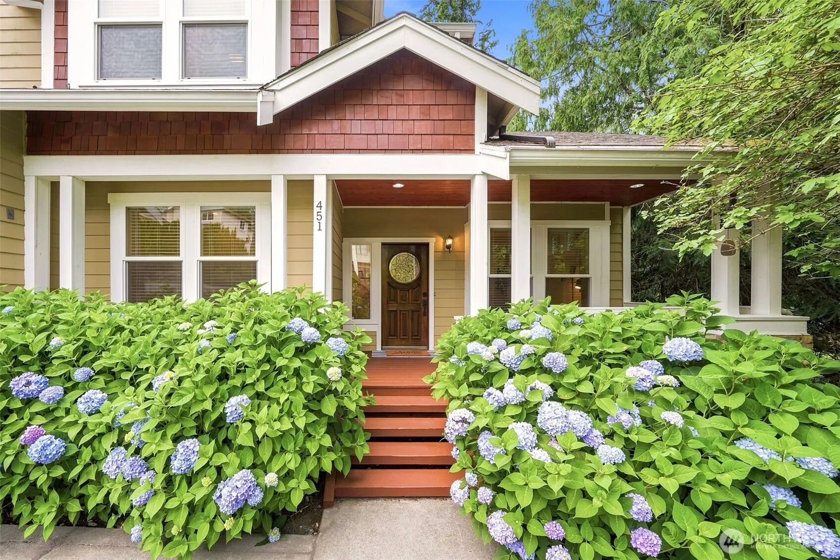Property photo for 451 211th Avenue Ne, Sammamish photo 3