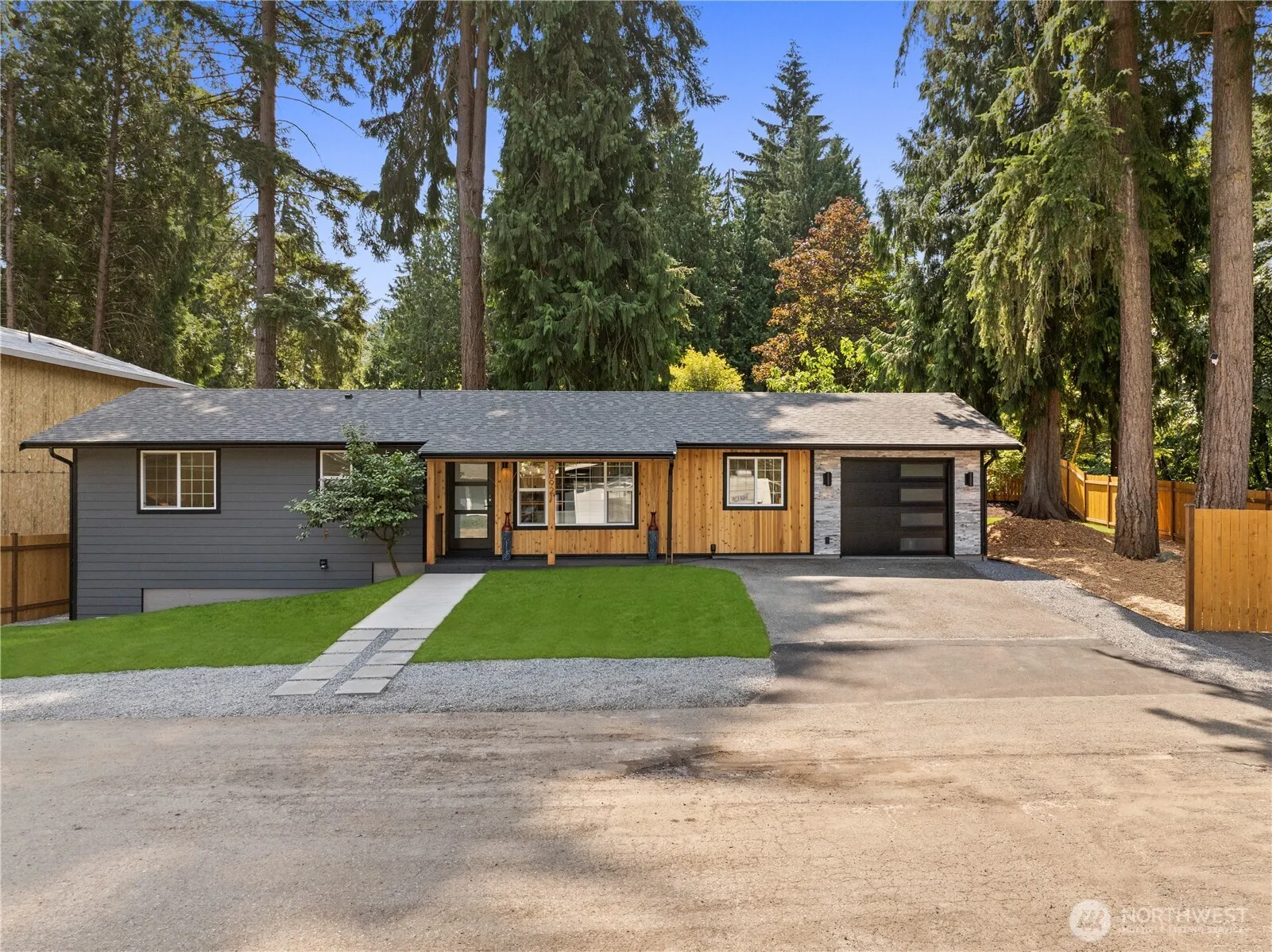 Property photo for 20921 W Richmond Road, Bothell photo 3