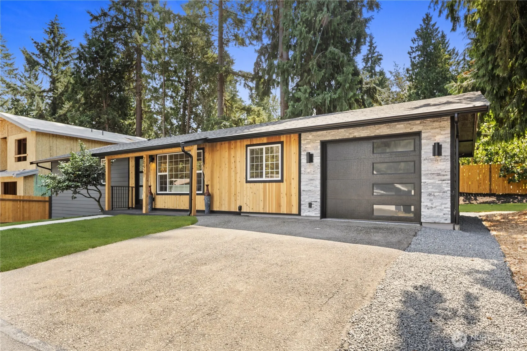 Property photo for 20921 W Richmond Road, Bothell photo 4