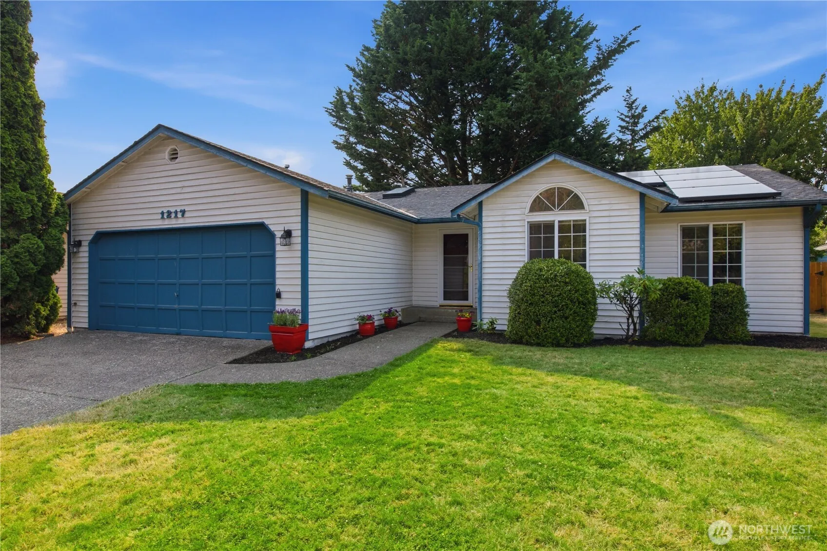 Property photo for 1217 E Street Se, Auburn