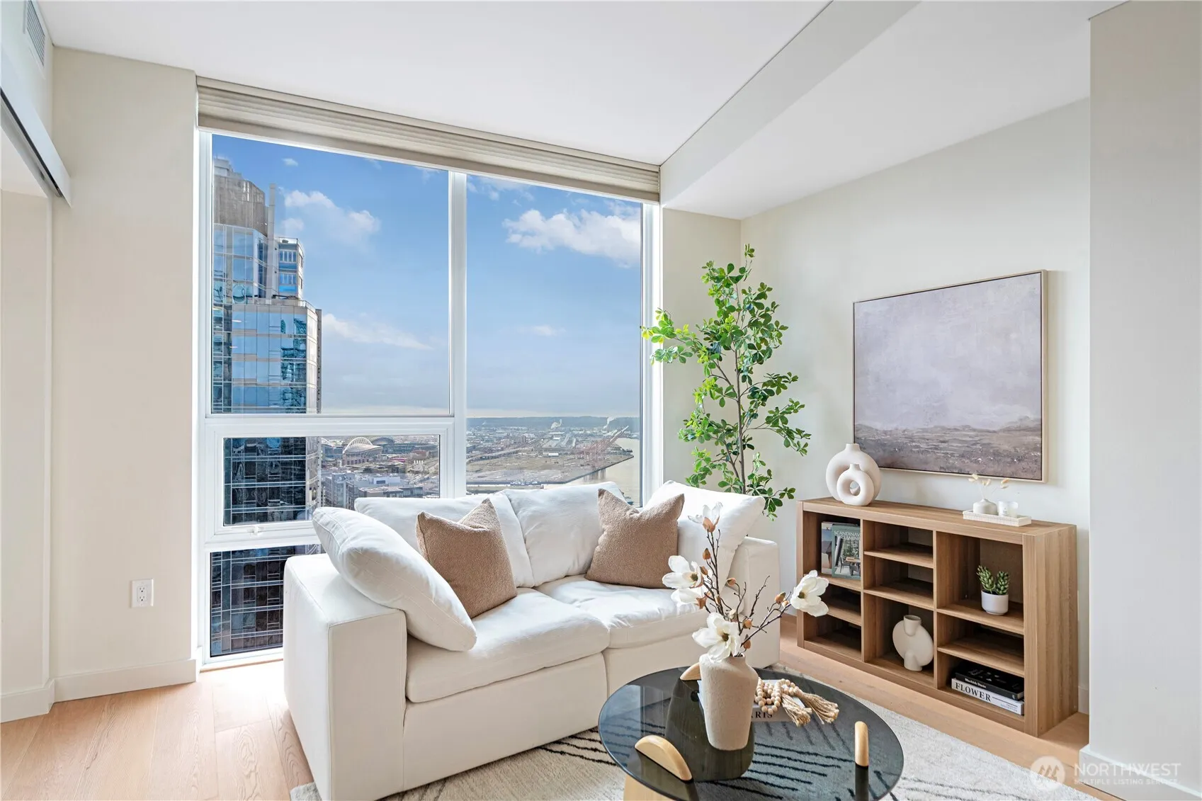 Property photo for 121 Stewart St #3004, Seattle photo 5