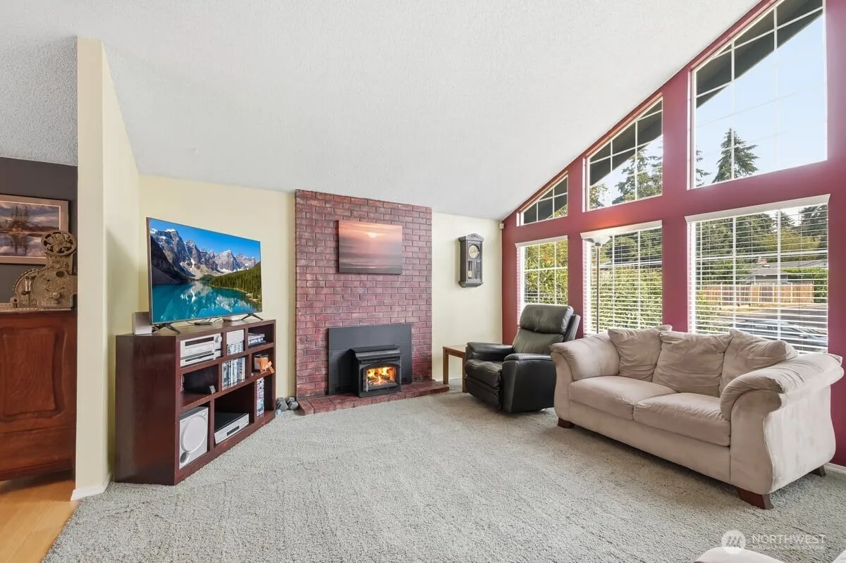 Property photo for 33205 30th Avenue Sw, Federal Way photo 4