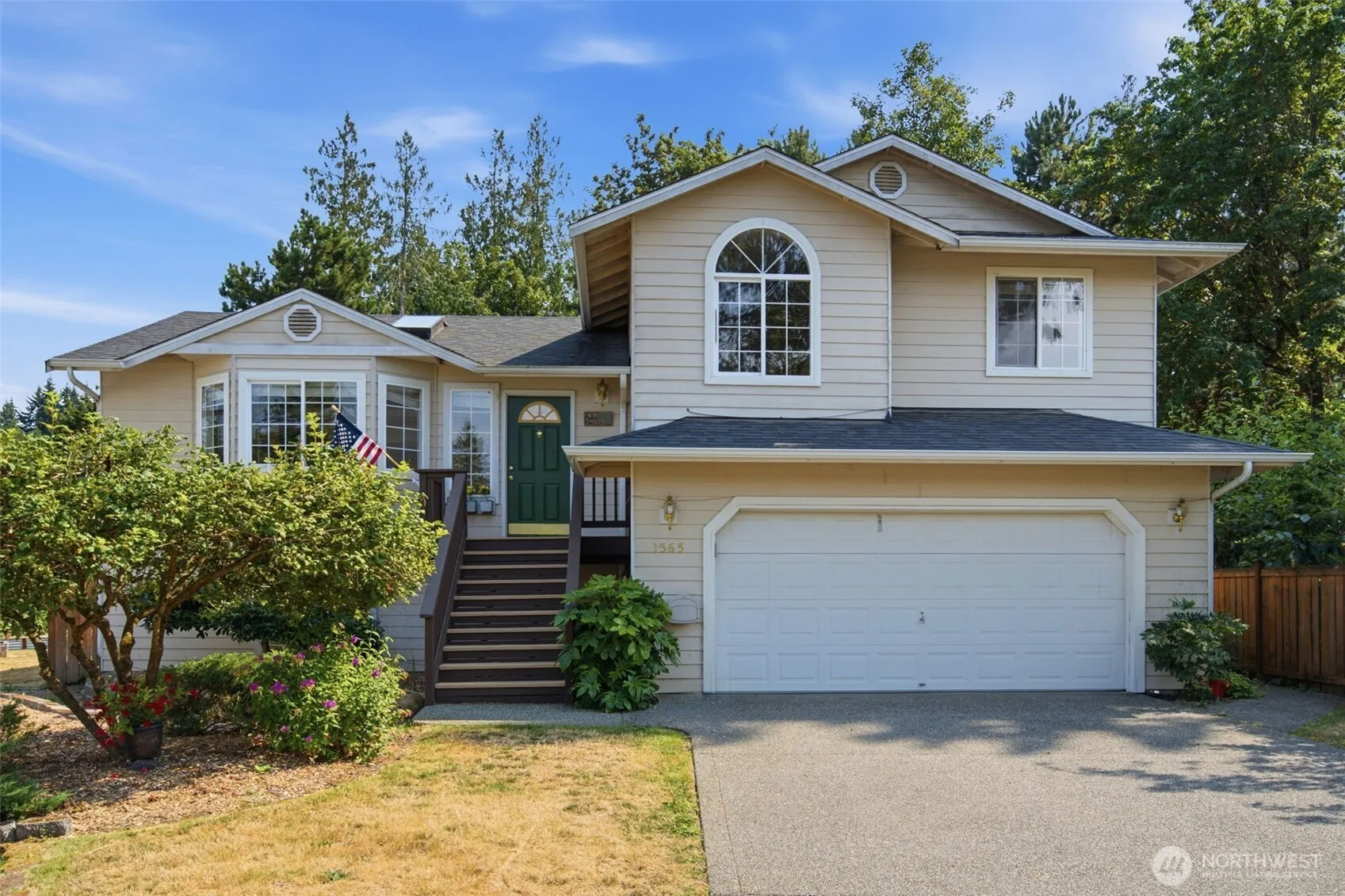 Property photo for 1565 Nordic Place, Poulsbo