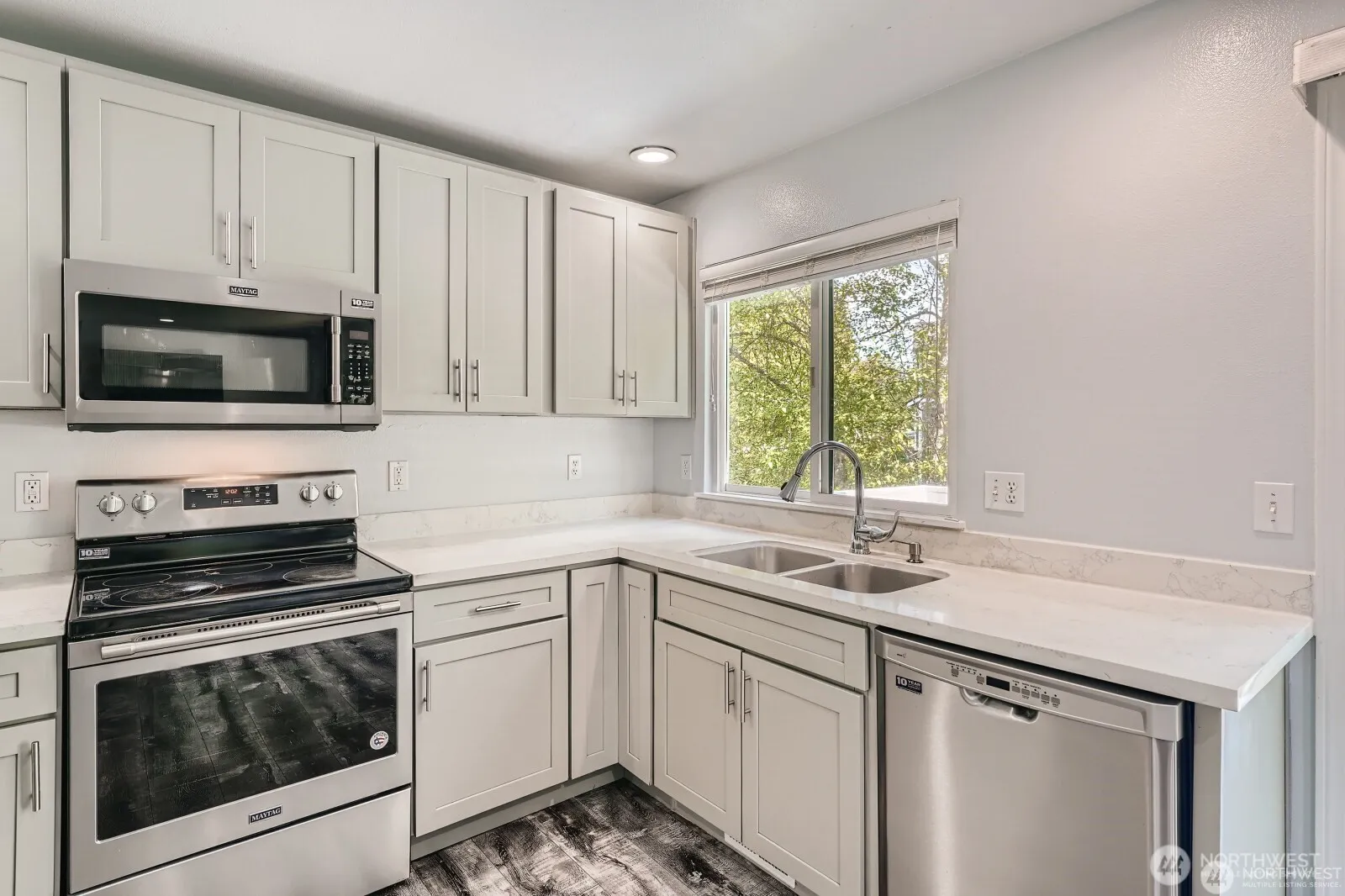 Property photo for 11716 Se 264th Place, Kent photo 5