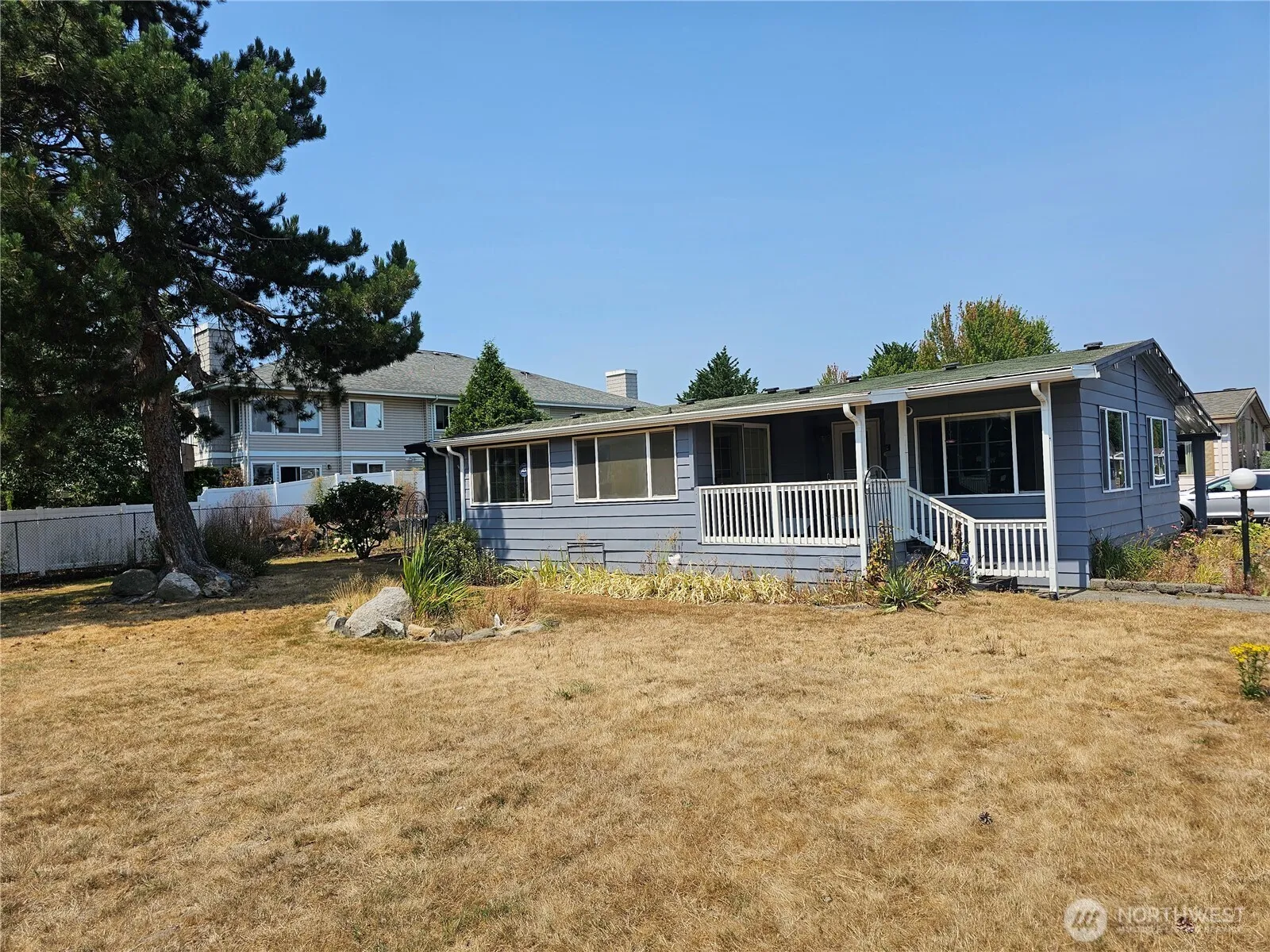 Property photo for 11436 Se 208th Street, Kent