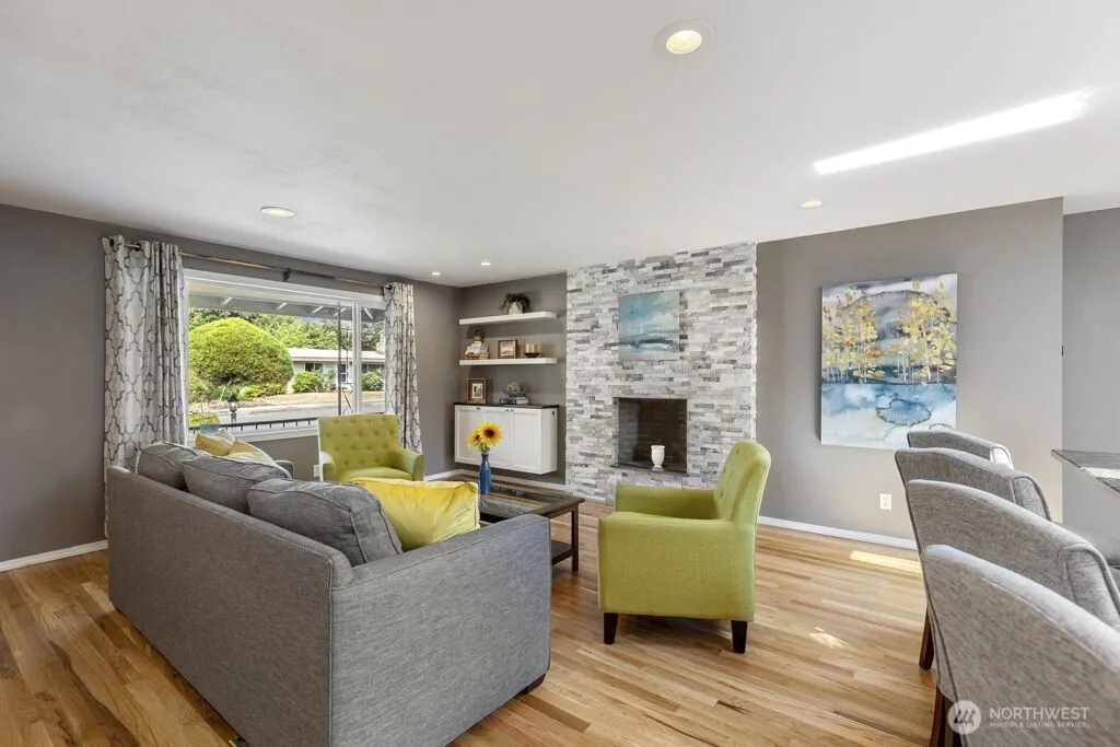 Property photo for 2701 Ne 24th Street, Renton photo 5