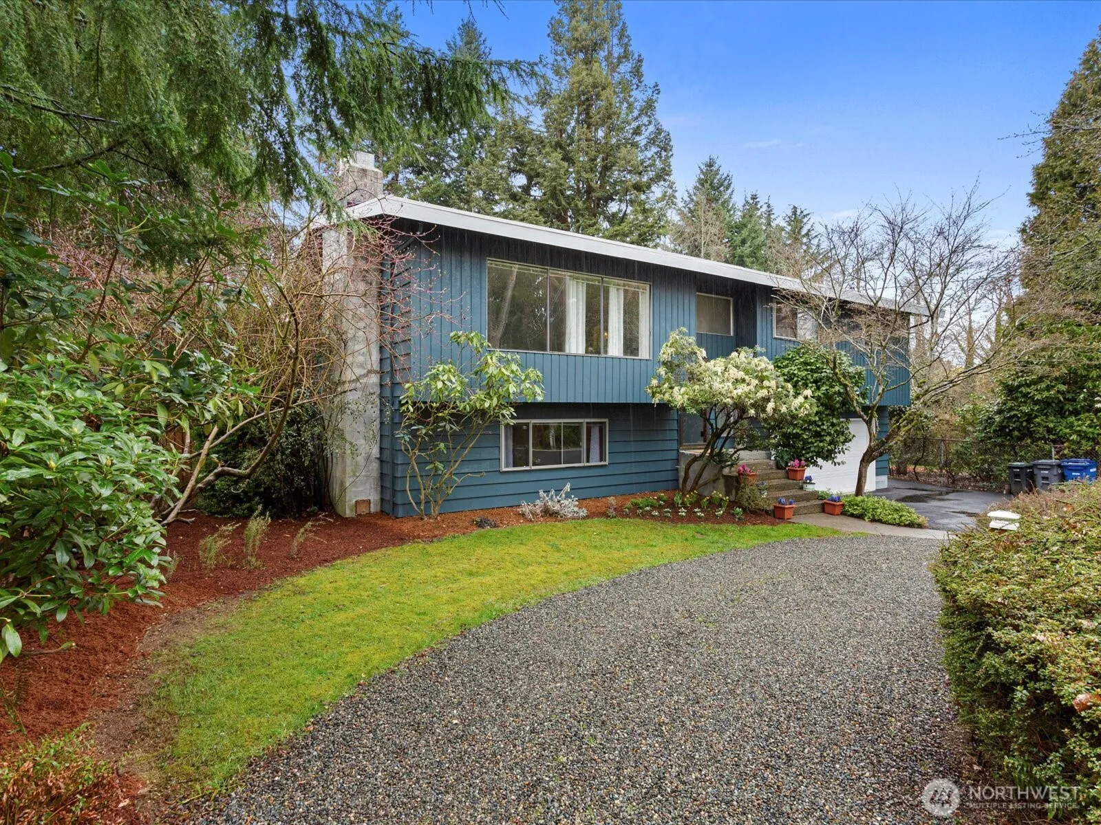 Property photo for 16445 Ambaum Boulevard S, Burien