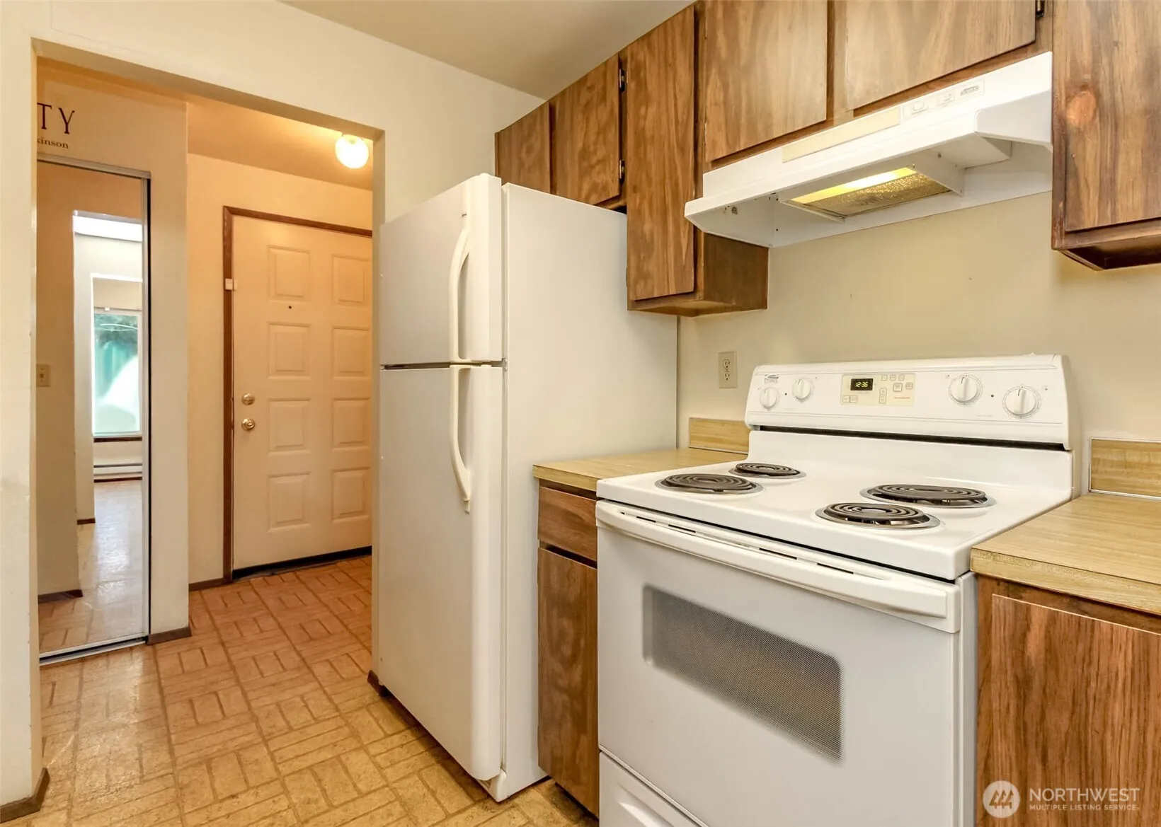 Property photo for 1102 8th Street Ne #4, Auburn photo 5