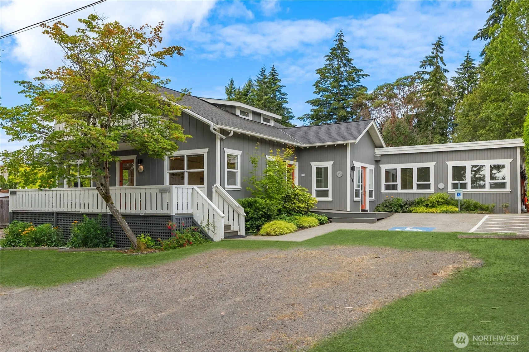Property photo for 151 Finch Place Sw, Bainbridge Island photo 2