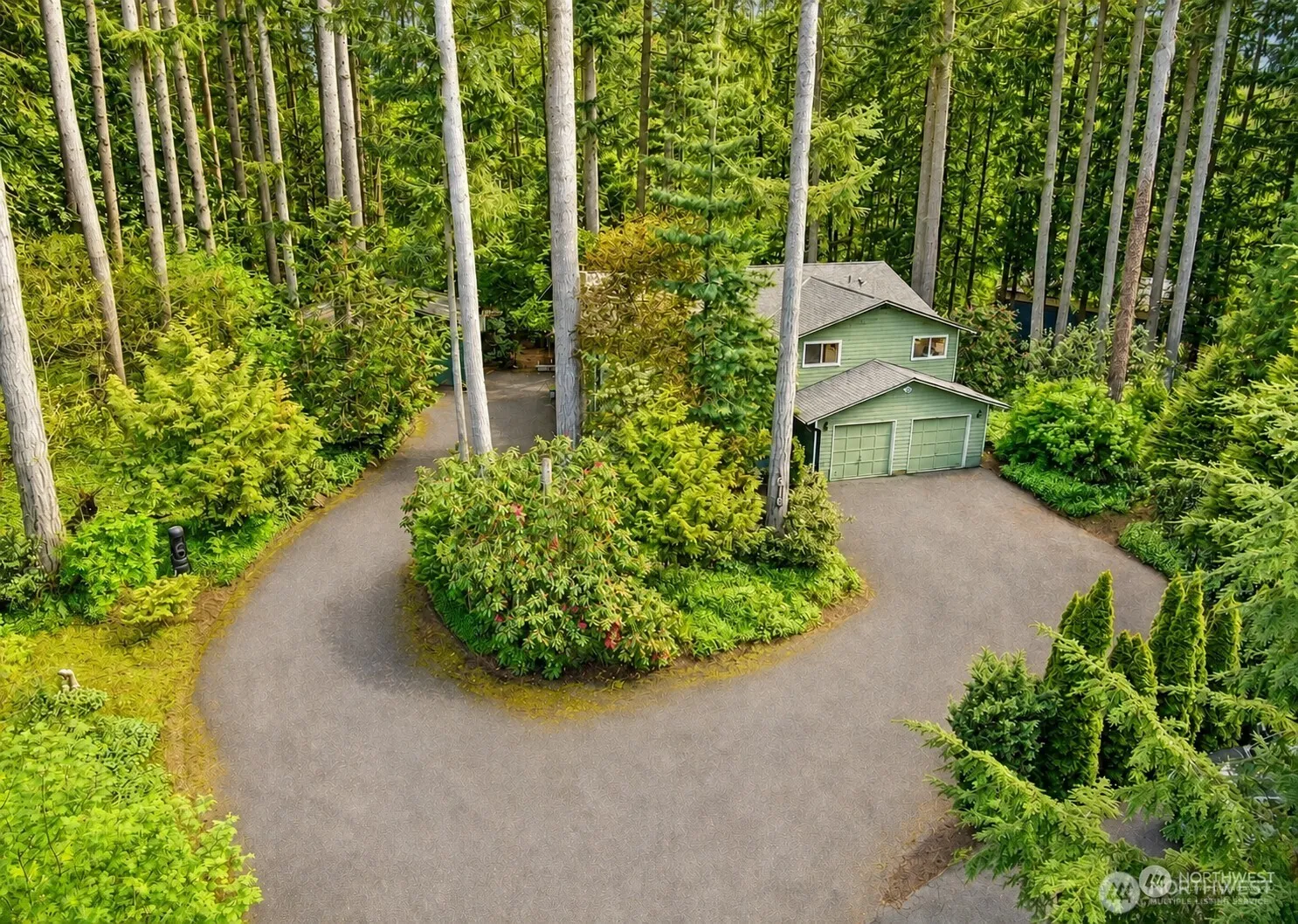 Property photo for 318 170th Place Sw, Bothell photo 2