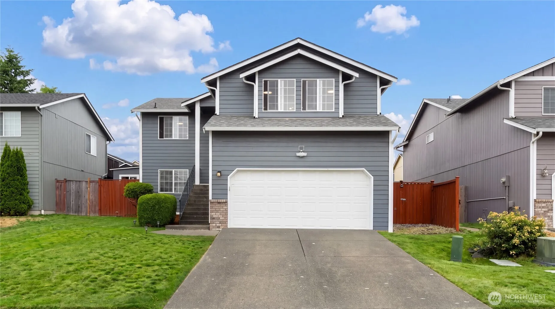 Property photo for 1115 S 90th Street Ct, Tacoma photo 2