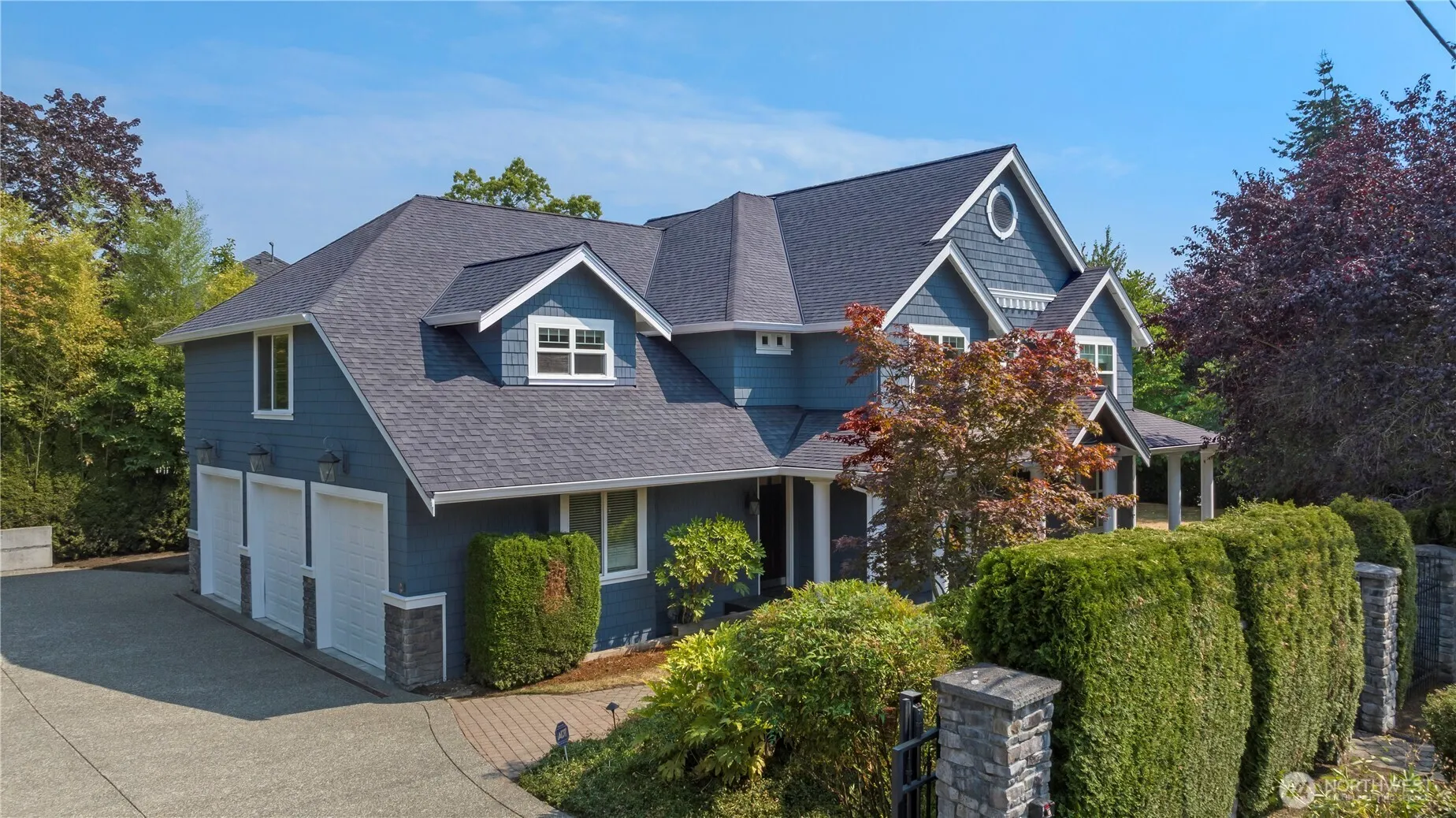 Property photo for 1308 100th Avenue Ne, Bellevue