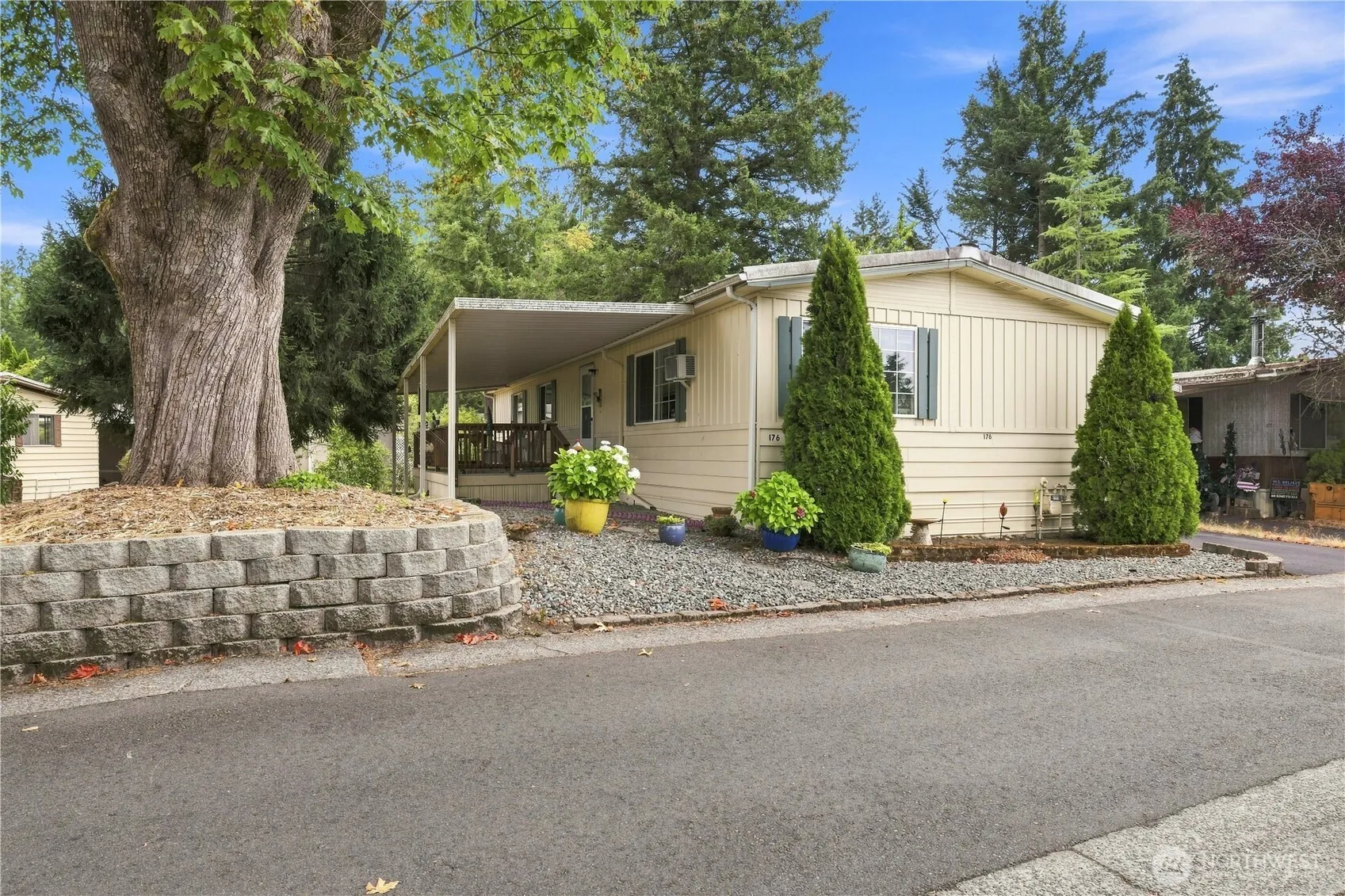 Property photo for 18425 Ne 95th Street #176, Redmond