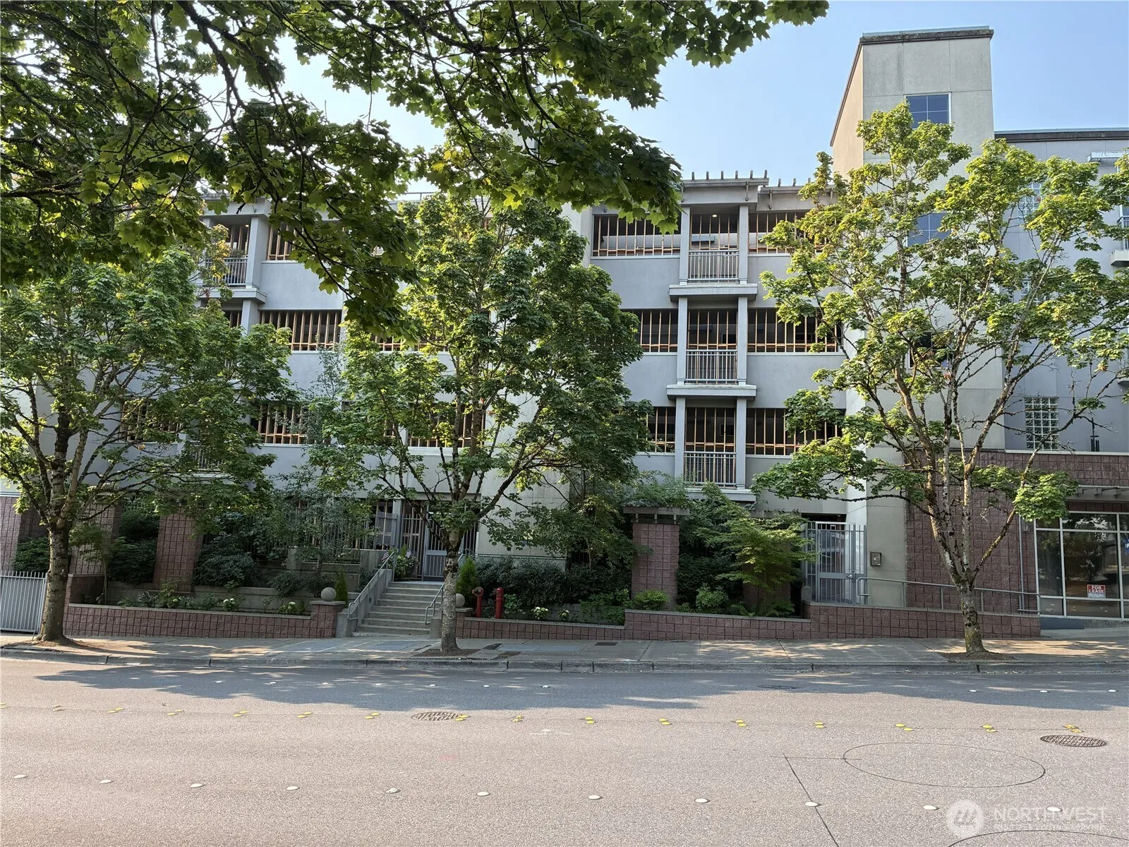Property photo for 10015 Ne 4th Street #1002, Bellevue