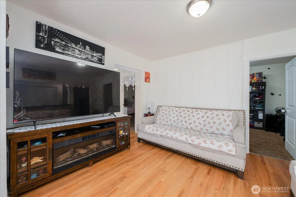 Property photo for 1931 Mcdougall Avenue, Everett photo 5