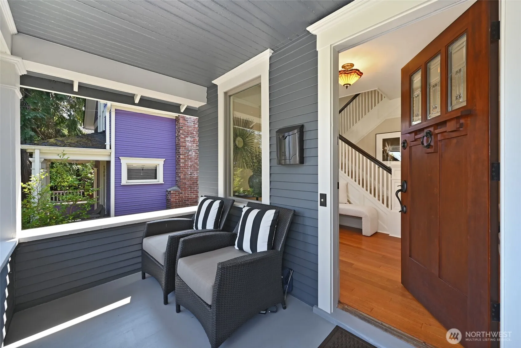Property photo for 4227 Meridian Avenue N, Seattle photo 3