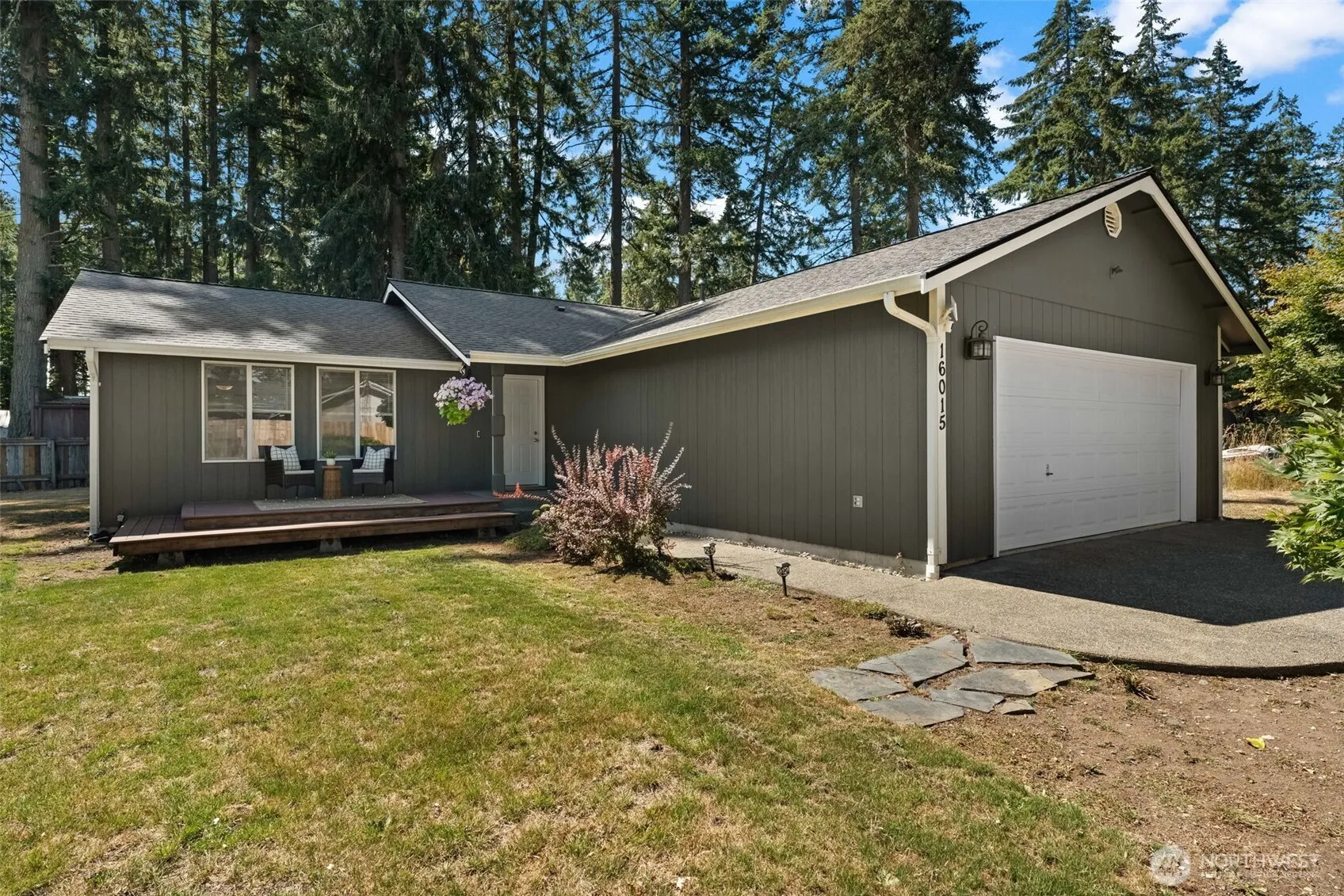 Property photo for 16015 10th Avenue E, Tacoma