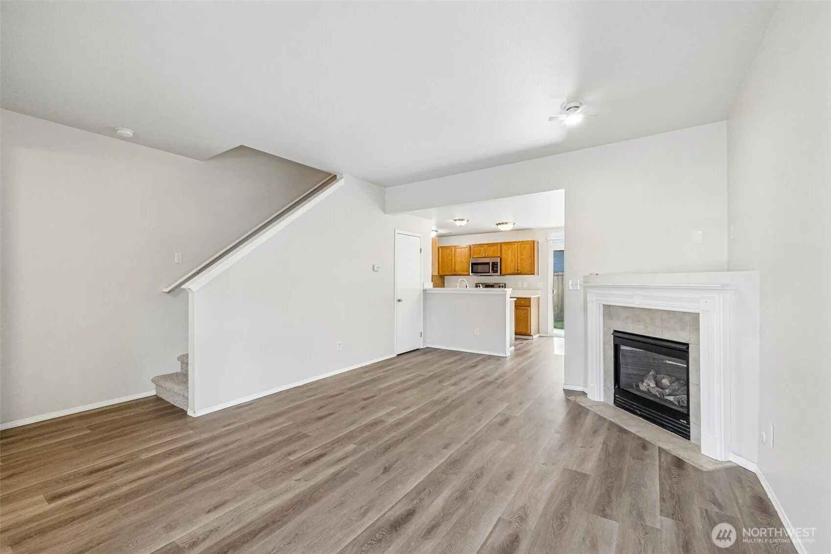 Property photo for 11522 7th Avenue Ct E, Tacoma photo 5