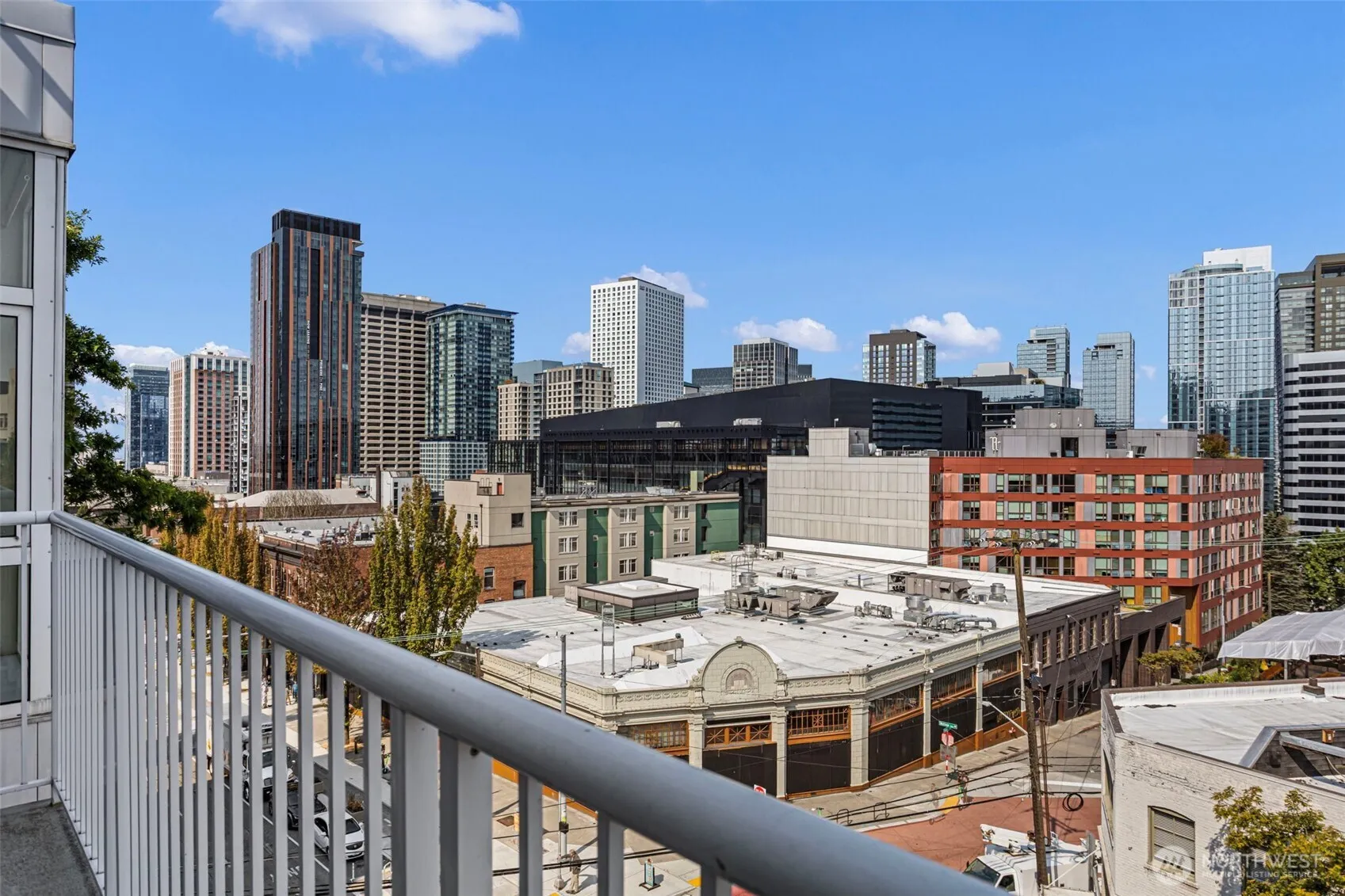 Property photo for 303 E Pike St #602, Seattle photo 4