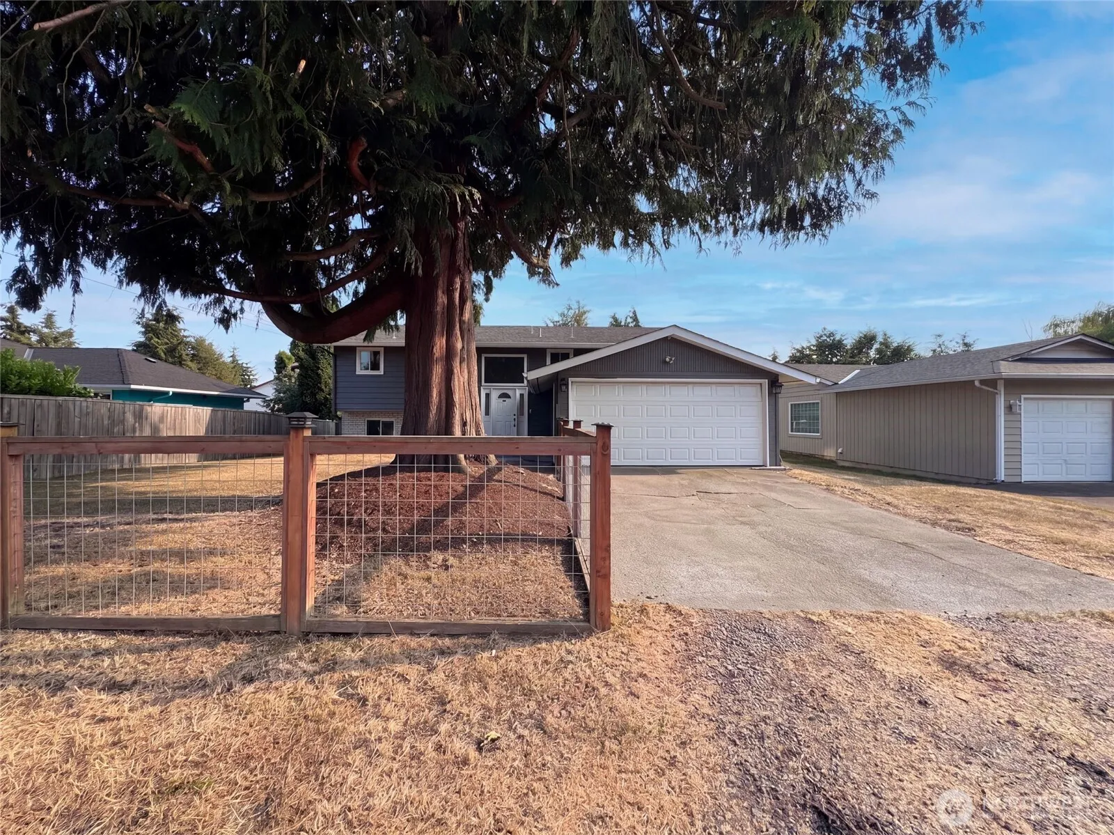 Property photo for 422 116th Place Sw, Everett