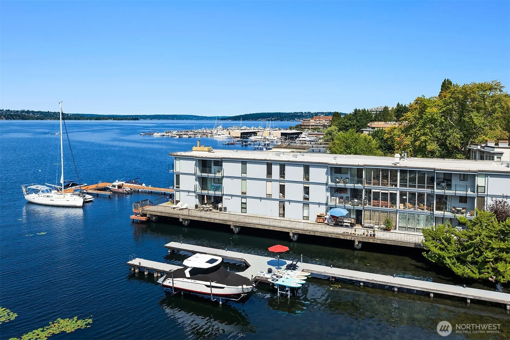 Property photo for 4561 Lake Washington Boulevard Ne #306, Kirkland photo 4